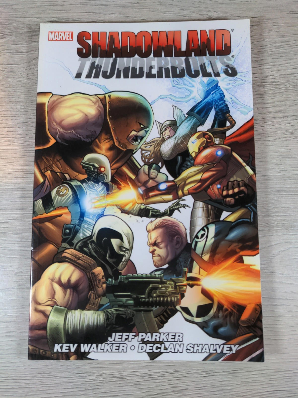 Shadowland Thunderbolts by Declan Shalvey Marvel Paperback 2011 Graphic Novel