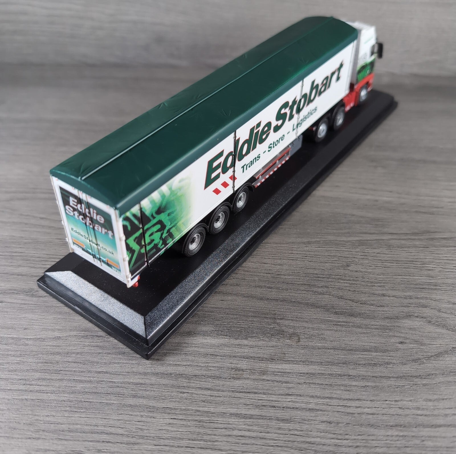 Atlas Editions Eddie Stobart Volvo FH Walking Floor Trailer Grace Olivia H8505