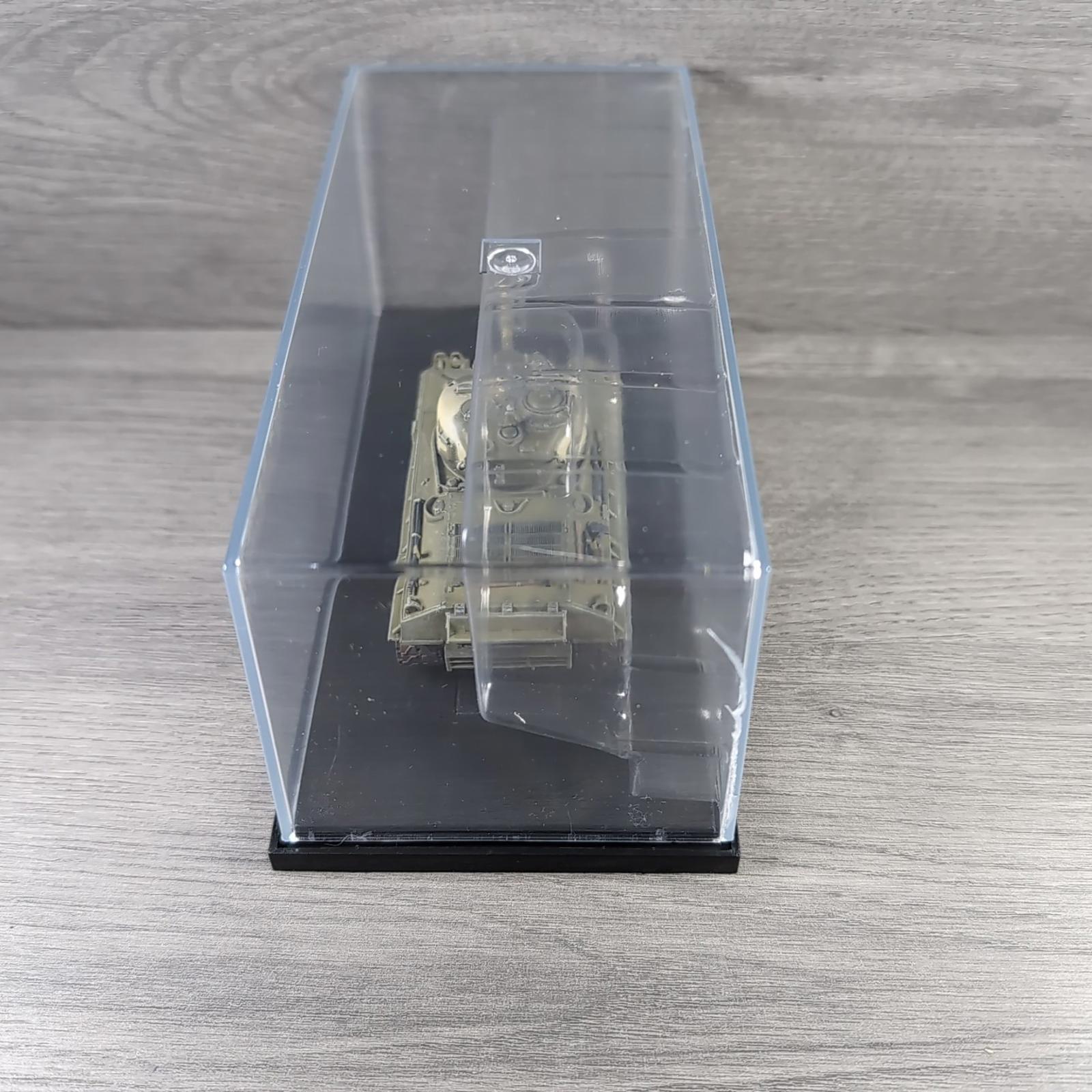 Dragon Armor M4A3 105mm HVSS 713th Tank Battalion Okinawa 1945 1:72 Scale Model