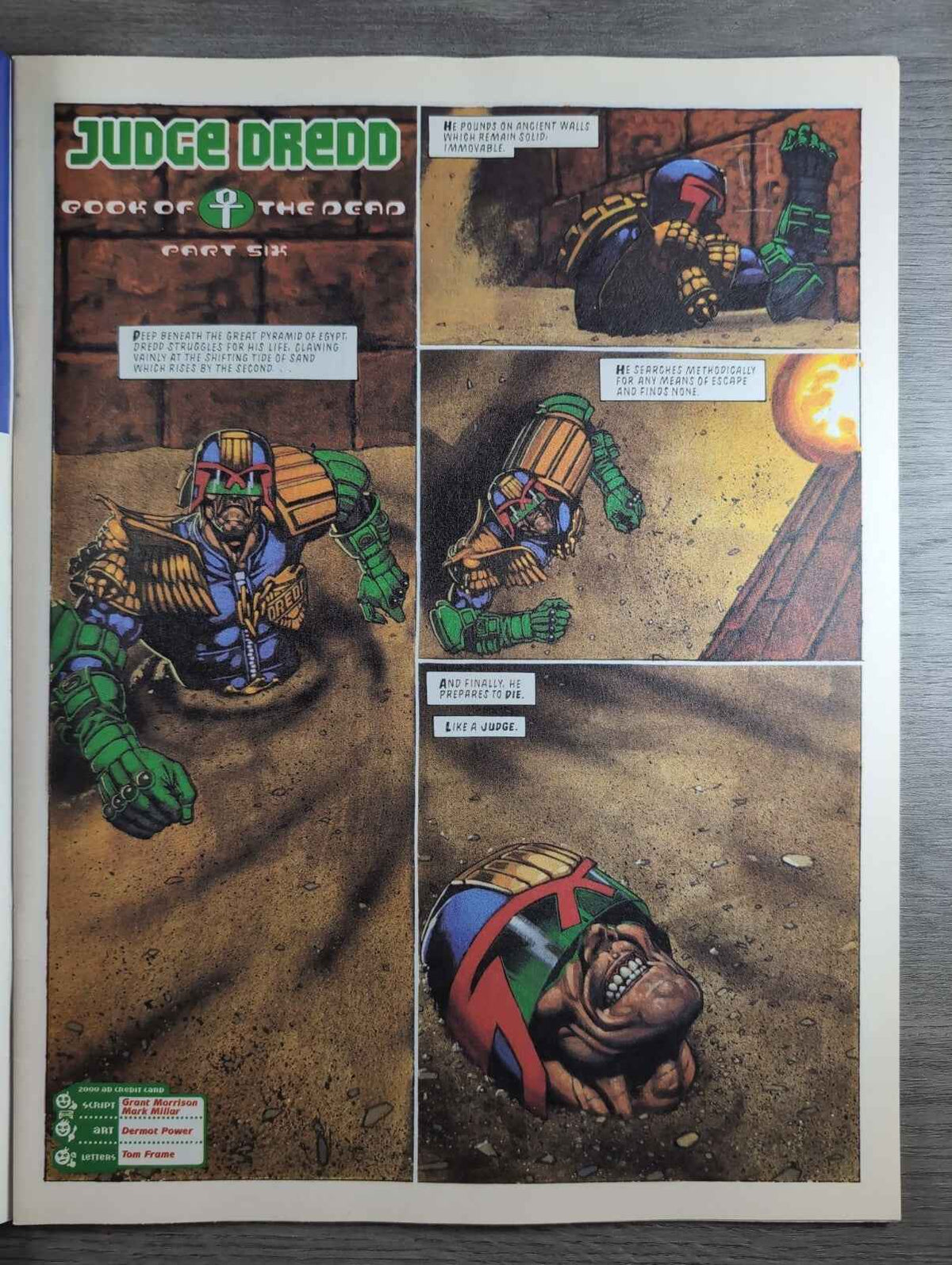 2000AD Prog 864 Featuring Judge Dredd Comic 4th Dec 1993 Vintage Retro Comic
