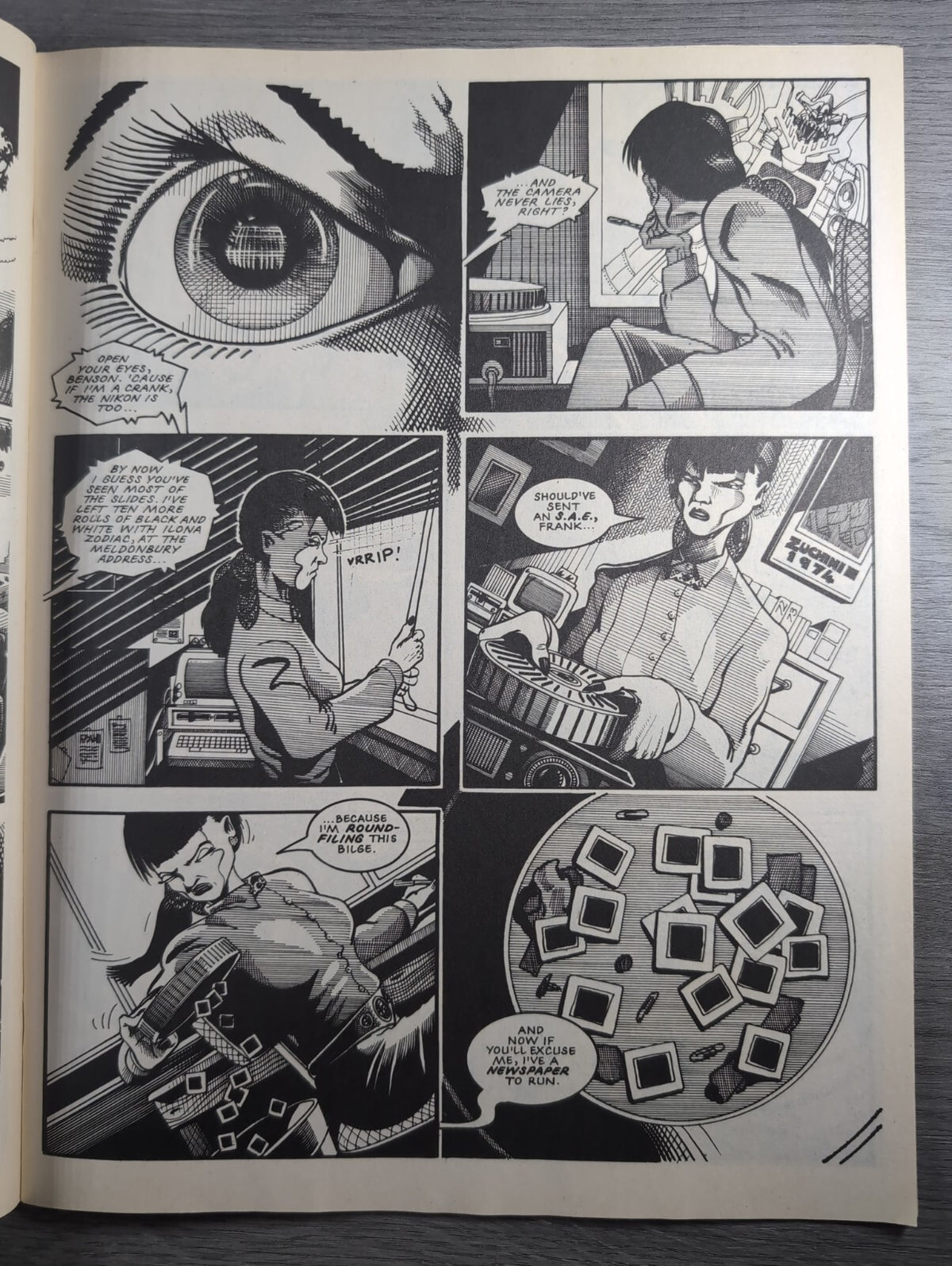 2000AD Prog 681 Featuring Judge Dredd Comic 2nd June 1990 Vintage Retro Comic