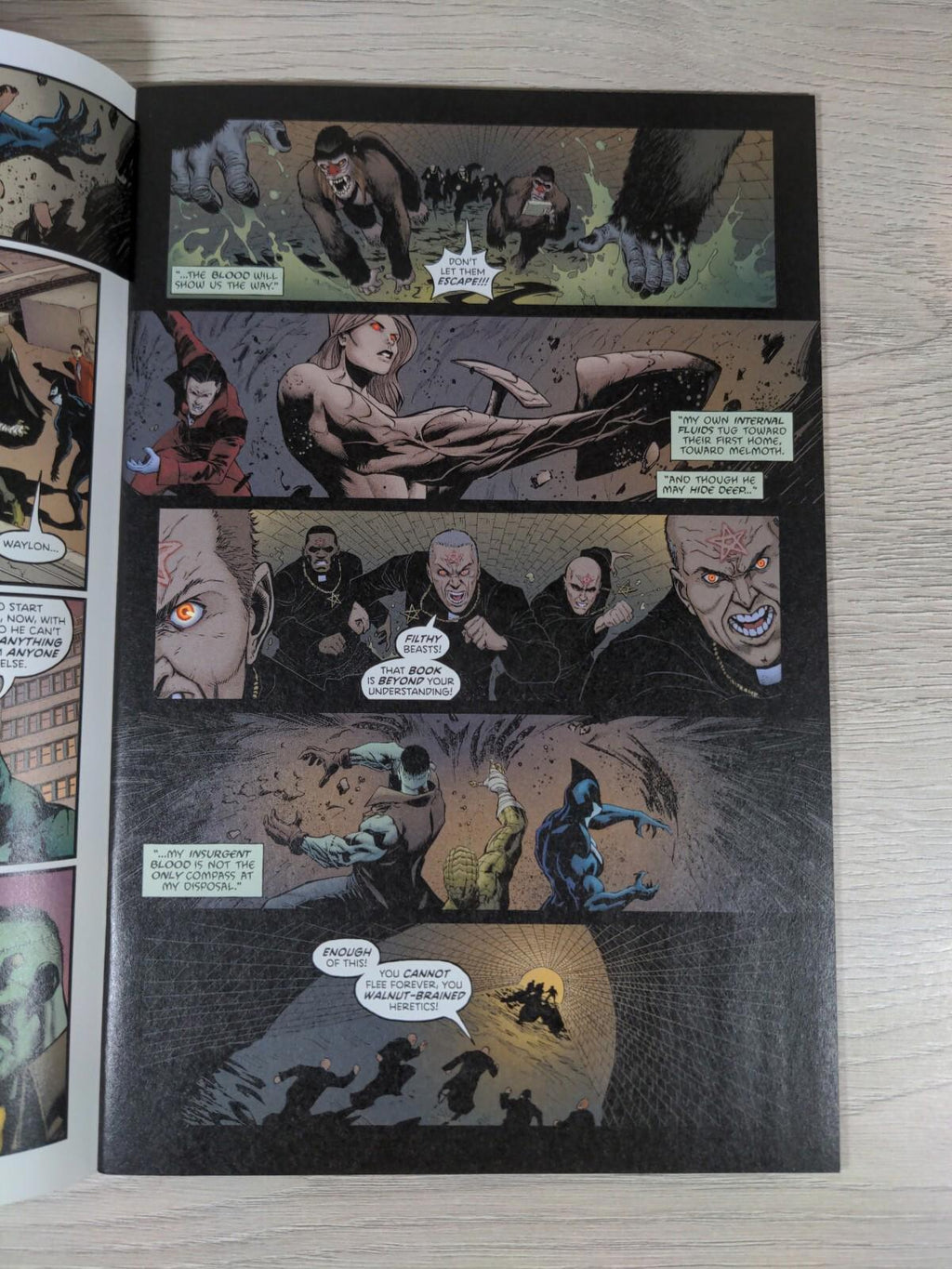 DC Universe: Gotham City Monsters Comic Issue No 3 Battle With Batwoman - 2019 - Retrorama UK