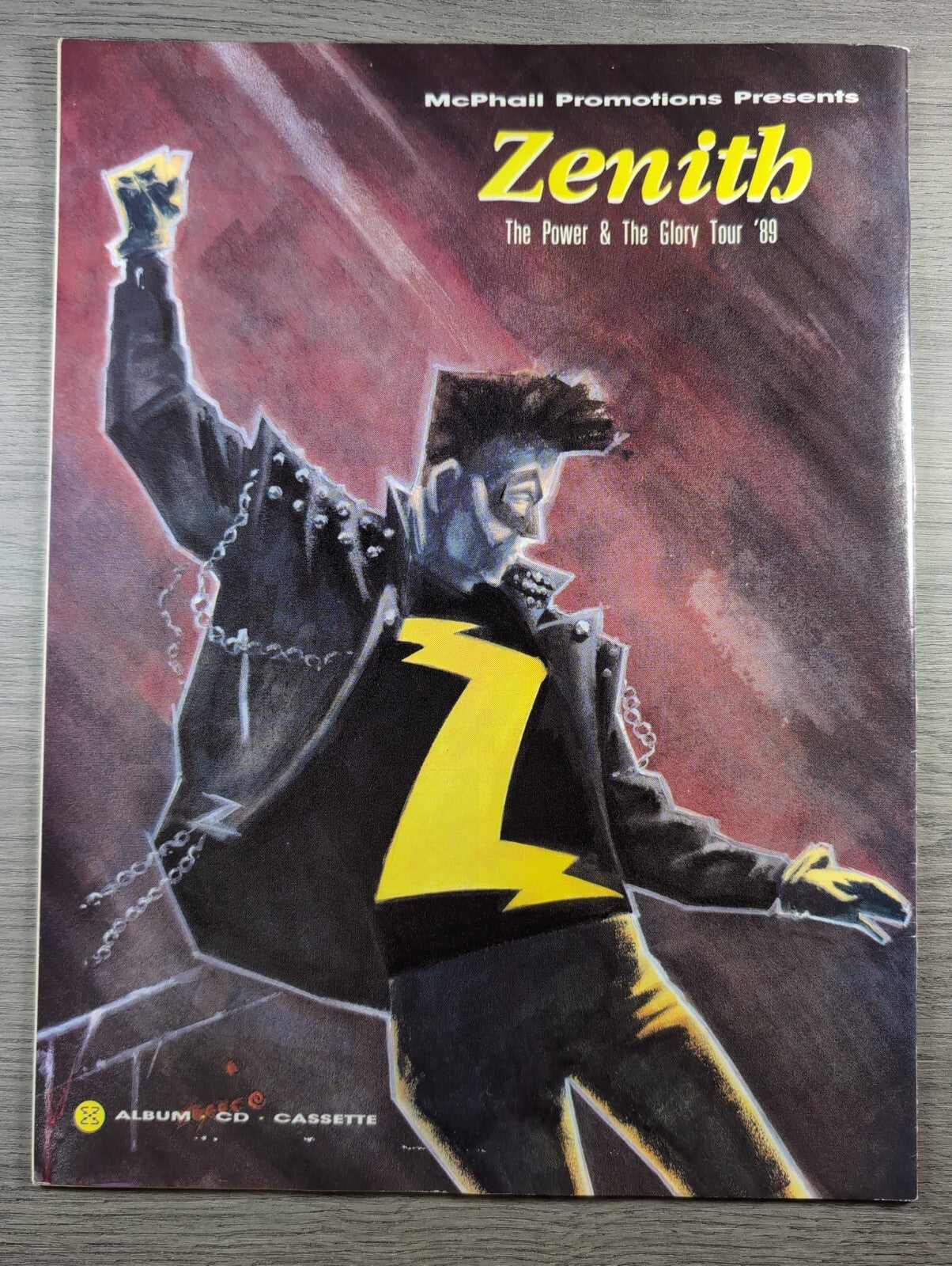 2000AD Prog 612 Featuring Judge Dread Comic 4th Feb 1989 Vintage Retro Comic