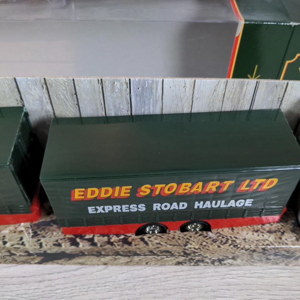 Corgi Eddie Stobart Ltd 59516 Volvo Short Wheelbase Lorry Die-Cast Model