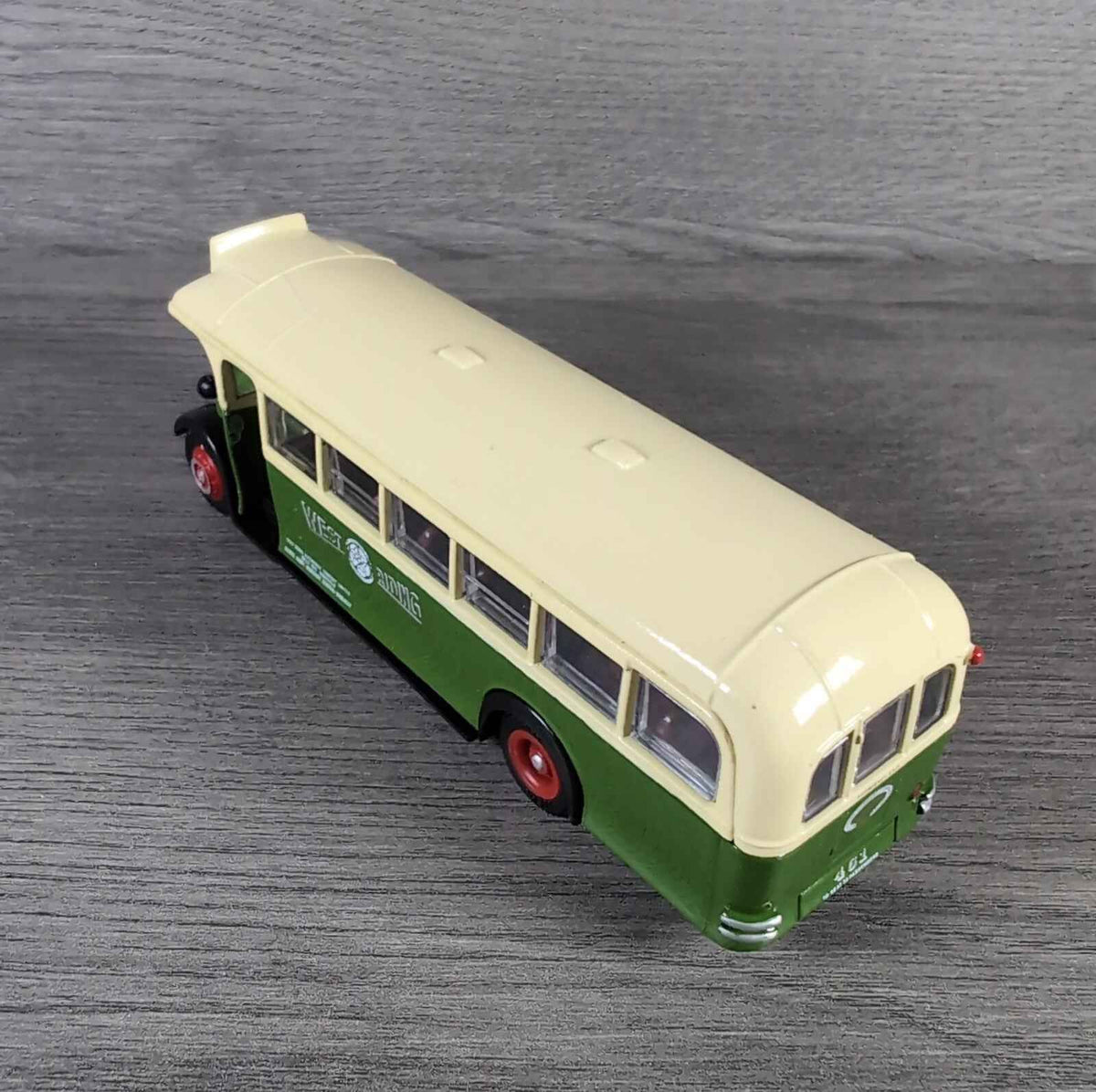 Exclusive First Editions EFE 18401 Leyland TS8 Tiger Diecast Model 1:76 Scale