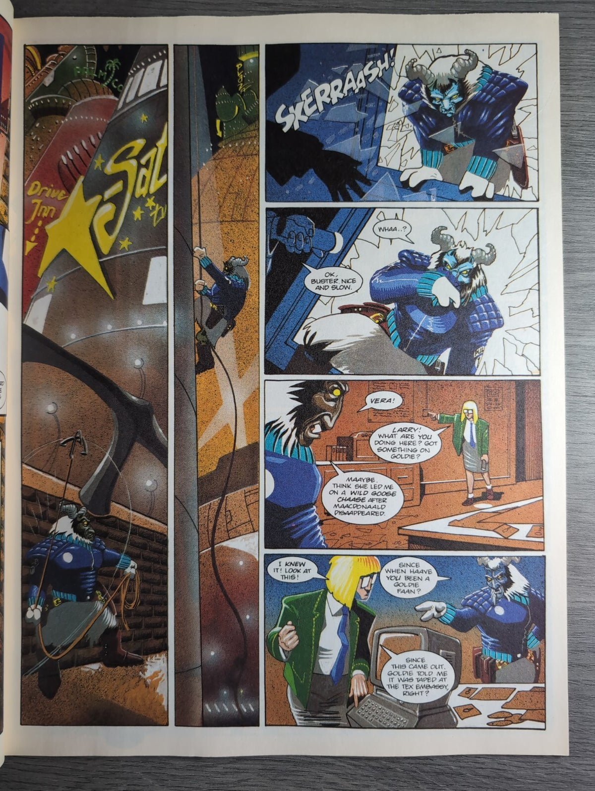 2000AD Prog 819 Featuring Judge Dredd Comic 23rd Jan 1993 Vintage Retro Comic