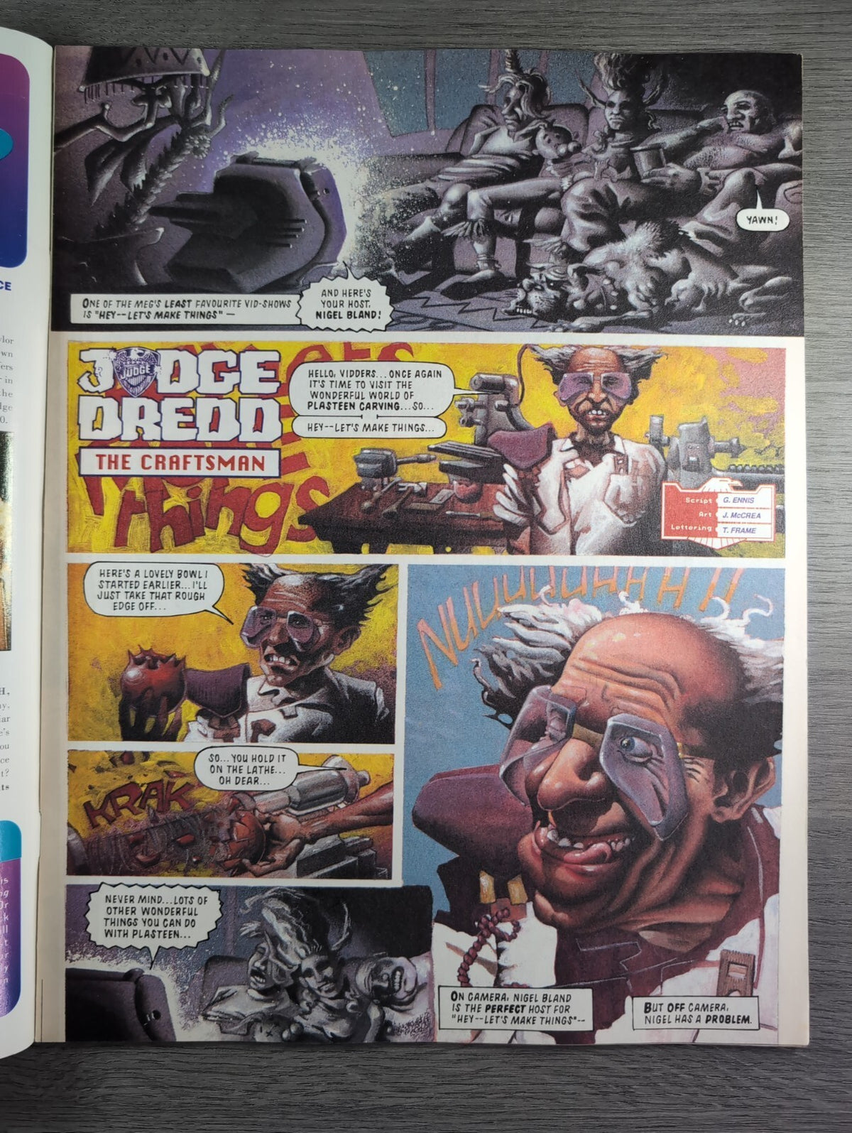 2000AD Prog 817 Featuring Judge Dredd Comic 9th Jan 1993 Vintage Retro Comic