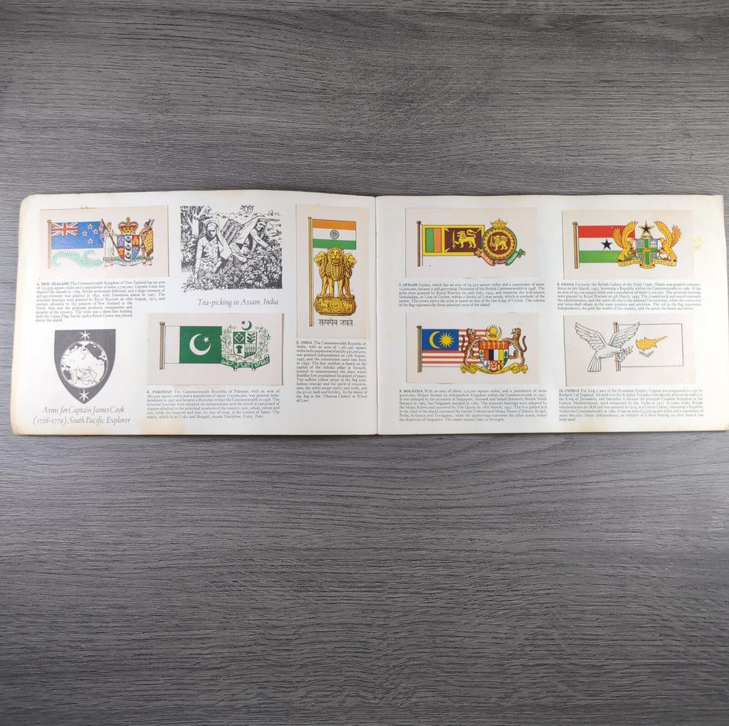 Brooke Bond Tea Picture Cards Album Flags & Emblems Of The World Complete Set
