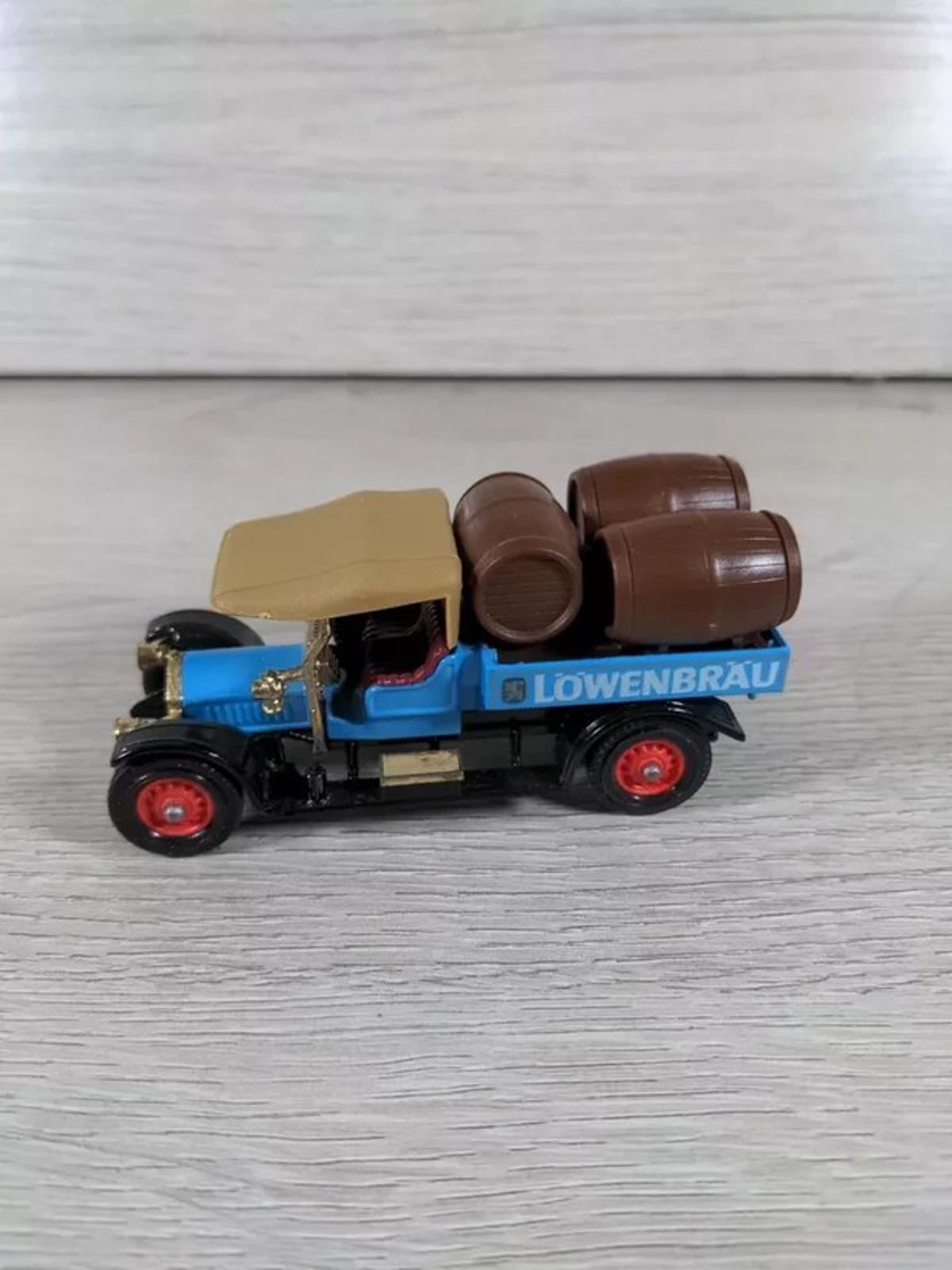 Matchbox Models of Yesteryear Y-26 1918 Crossley Beer Lorry Diecast Model - Retrorama UK