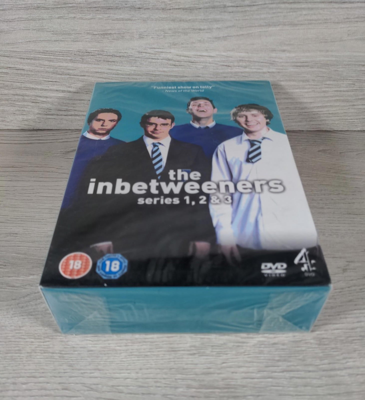 The Inbetweeners  Series 1, 2 & 3 Complete DVD 5 Disc Box Set New & Sealed
