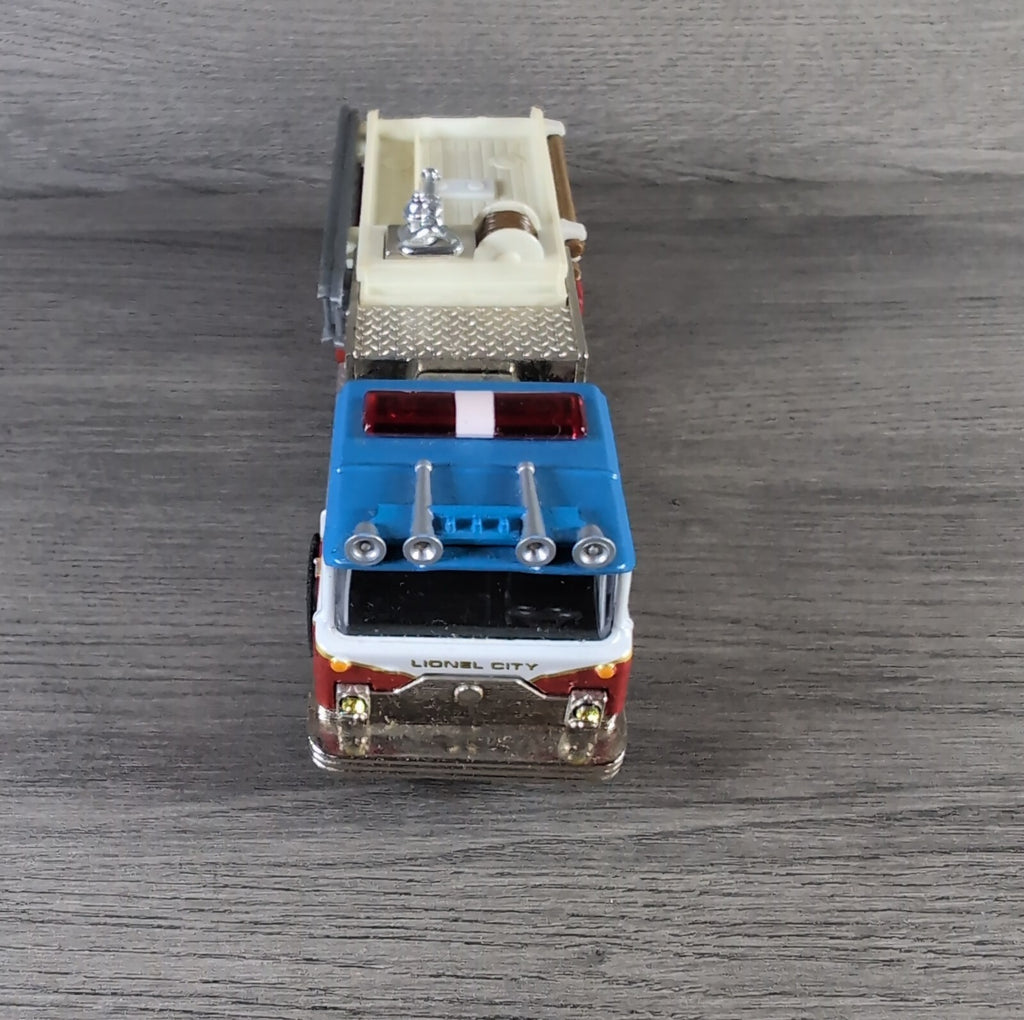 Corgi Classics 52002 Mack CF Pumper Lionel City Fire Co Die-Cast Model