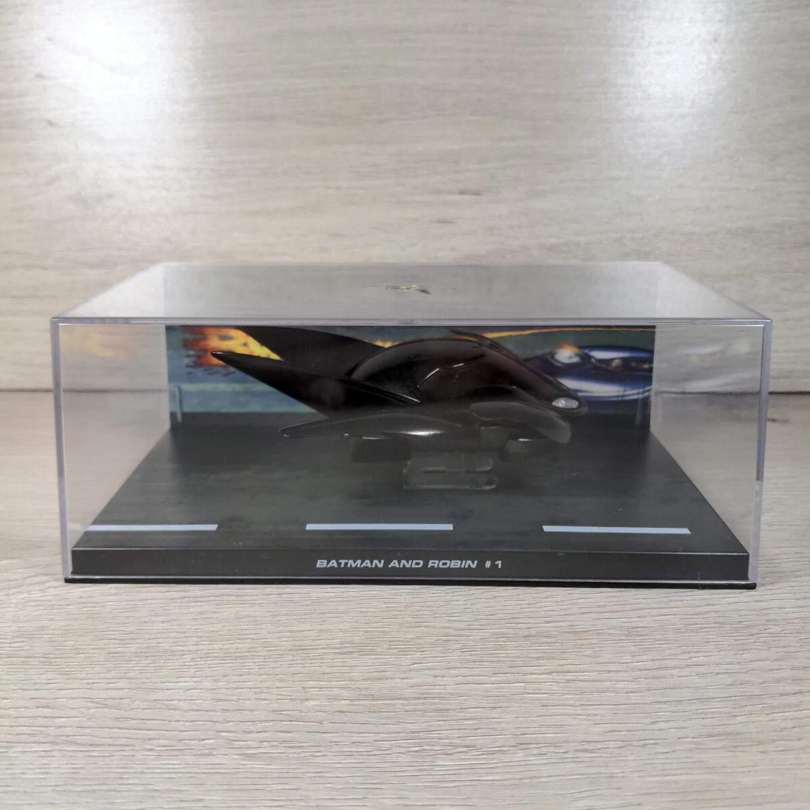 Eaglemoss Batman Automobilia Issue No 15 Batman & Robin #1  DC Comics - Retrorama UK