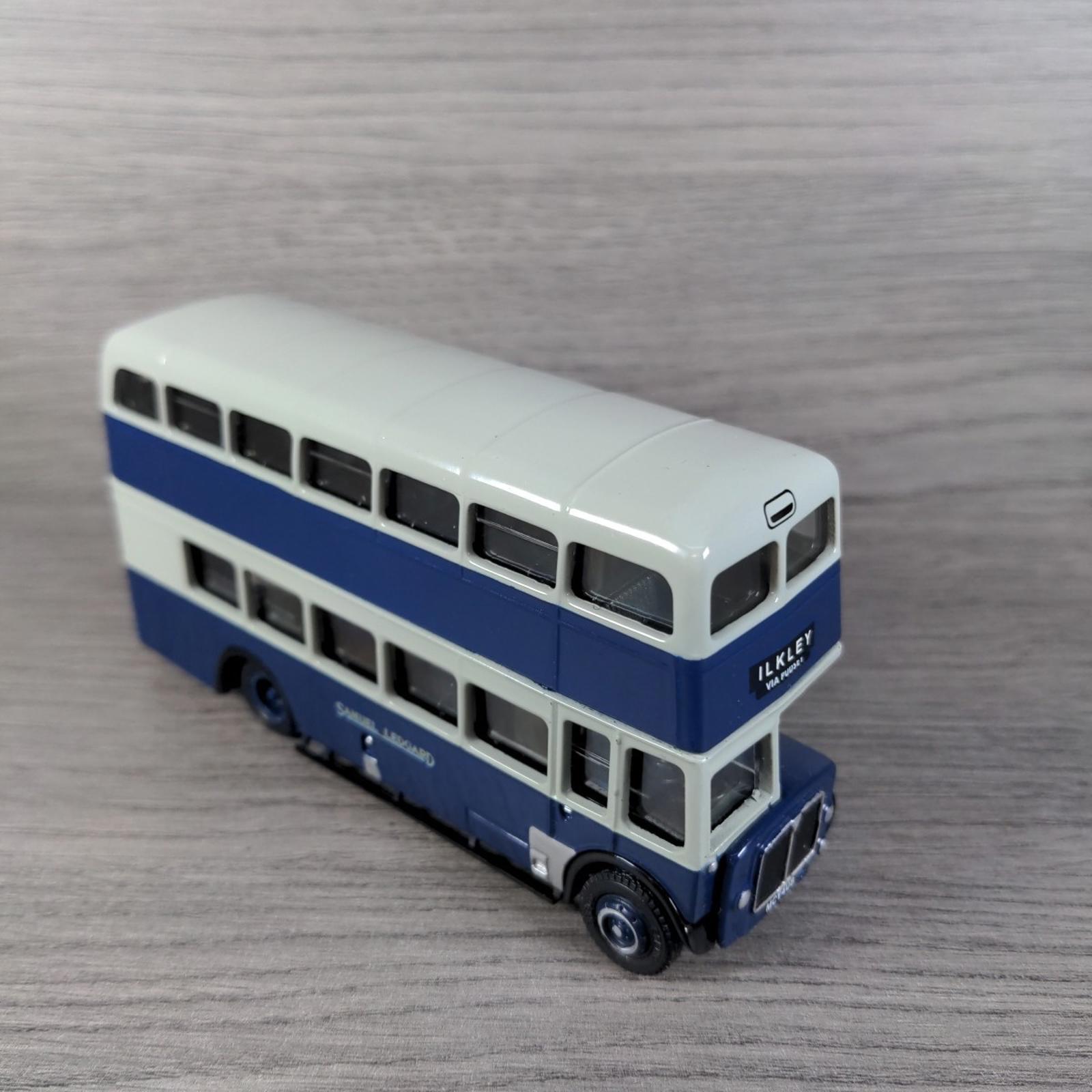 Exclusive First Editions AEC Regent V Samuel Ledgard E19705 1:76 Diecast Model