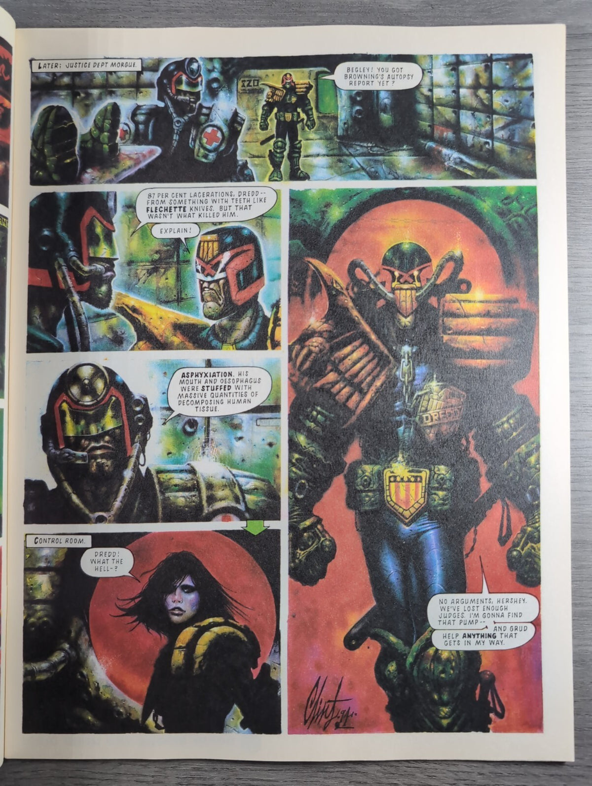 2000AD Prog 886 Featuring Judge Dredd Comic 6th May 1994 Vintage Retro Comic