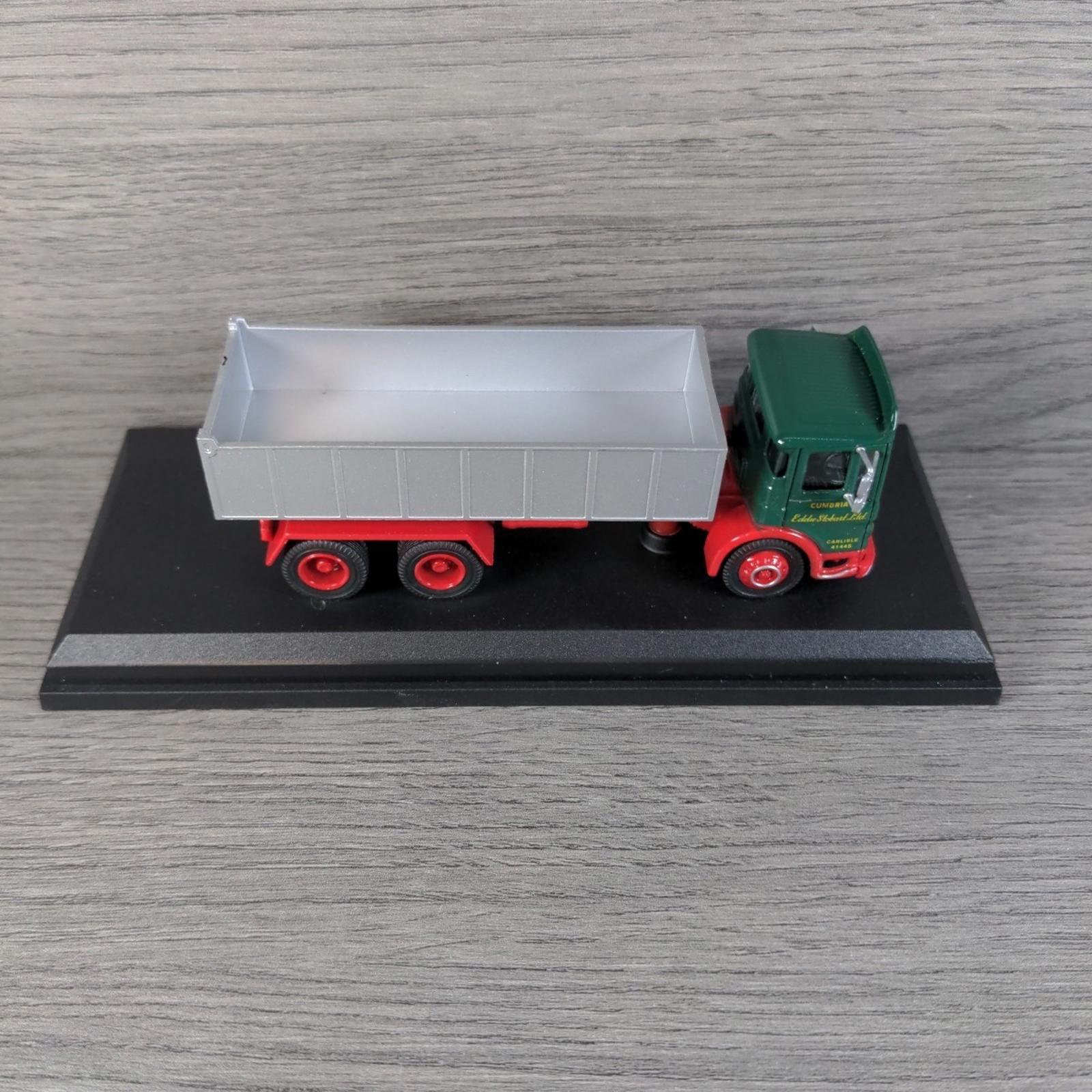 Atlas Editions Eddie Stobart ACE Ergomatic 6 Wheel Tipper 1:76 Scale Die-Cast