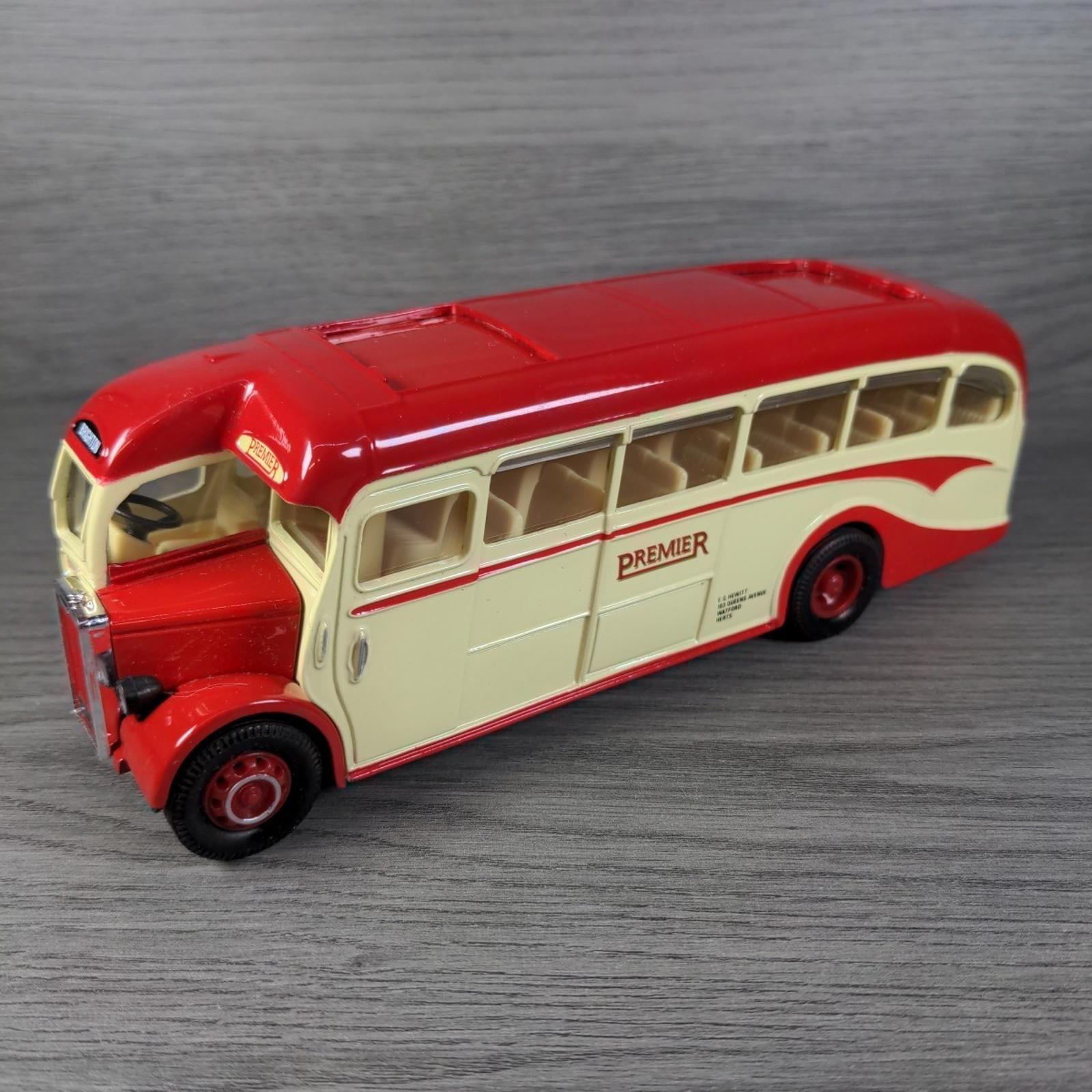Corgi Cassic Commercials Bedford OB 97079  Leyland Tiger 70th Anniversary Set
