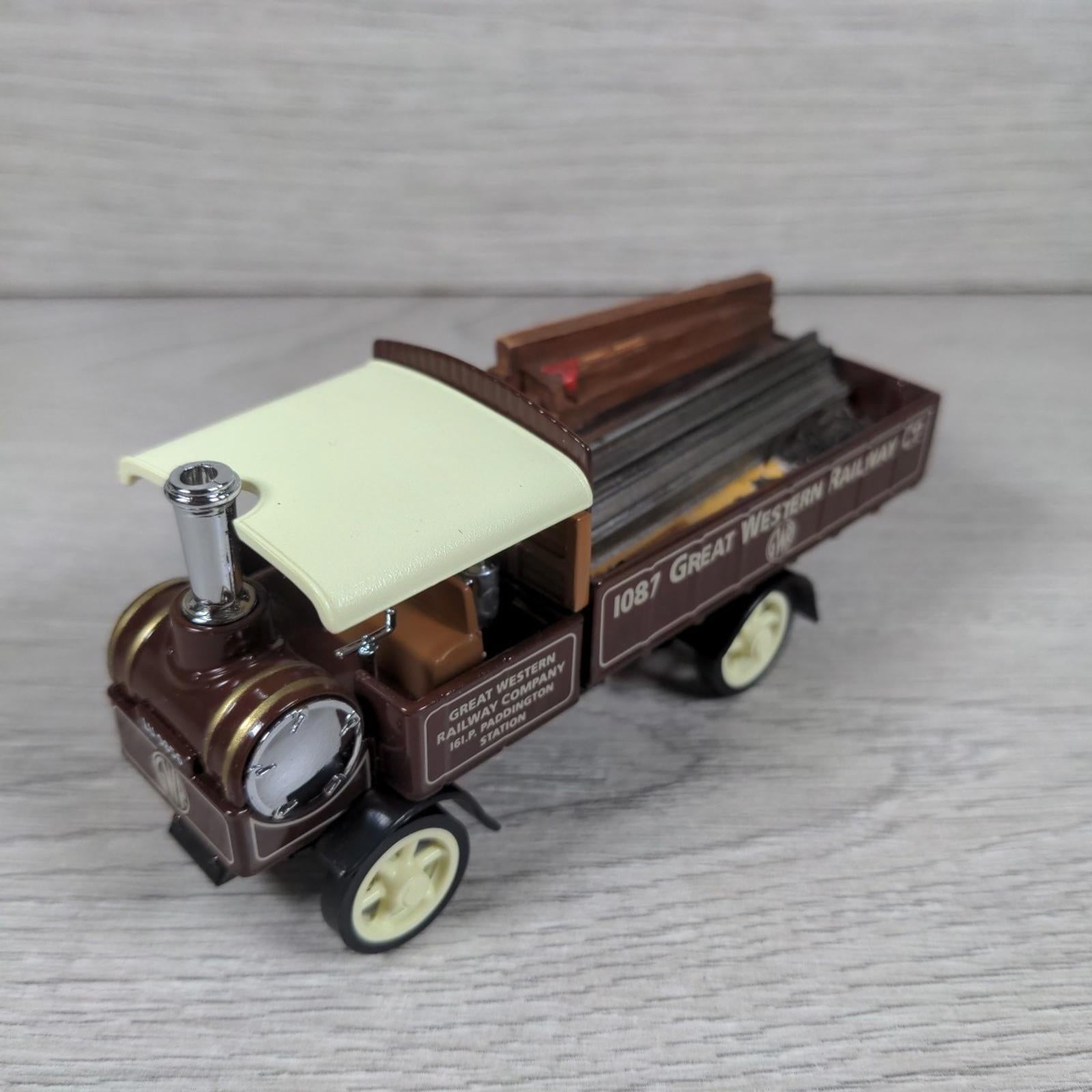 Matchbox Collectables 1917 Yorkshire Steam Wagon Diecast Model YAS11-M Vintage - Retrorama UK