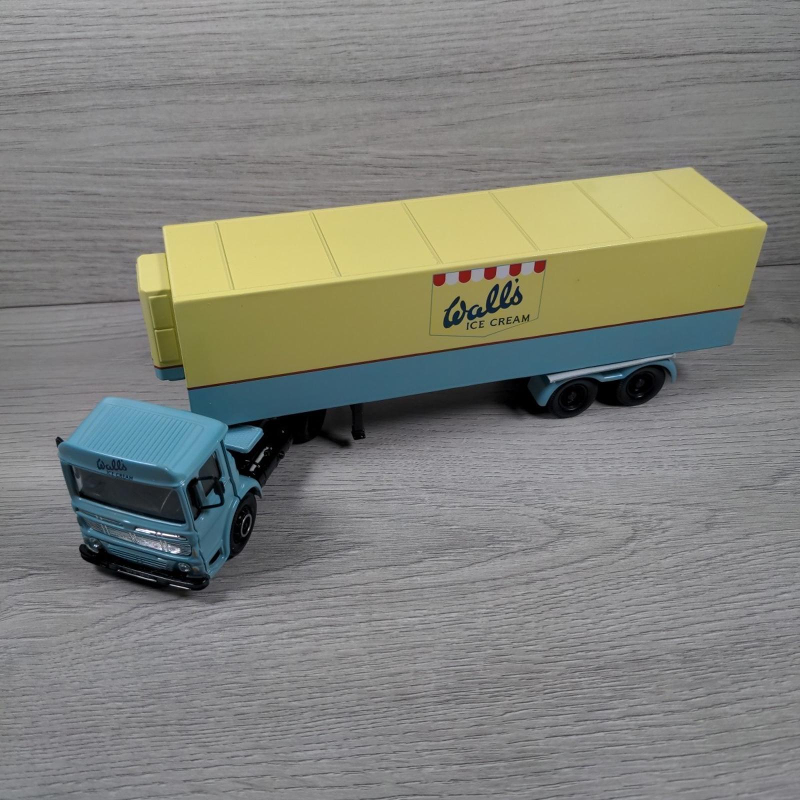 Corgi Classics Walls Ice Cream AEC Refrigerated Box Trailer Set 21401 Die-Cast
