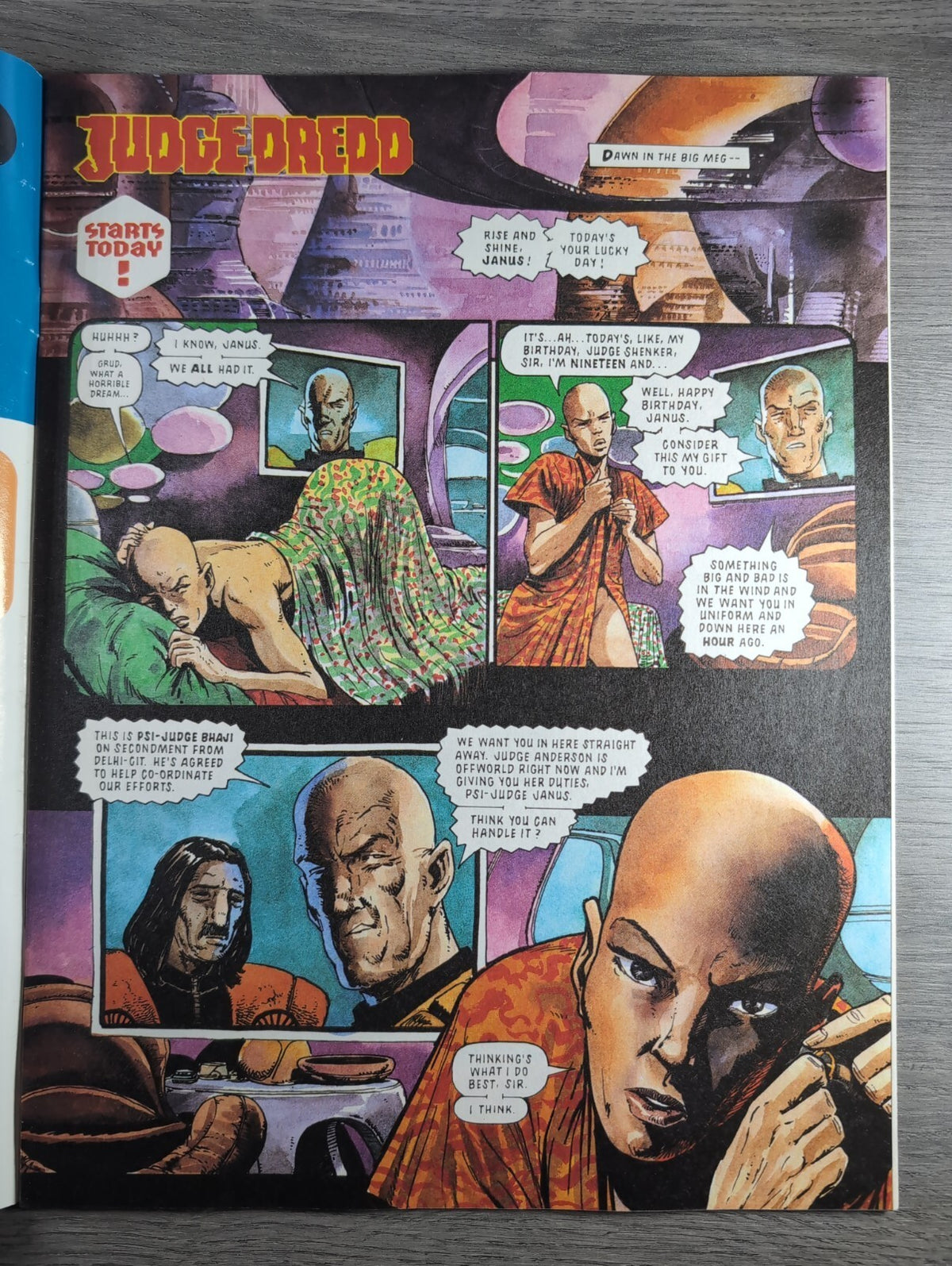 2000AD Prog 842 Featuring Judge Dredd Comic 3rd July 1993 Vintage Retro Comic