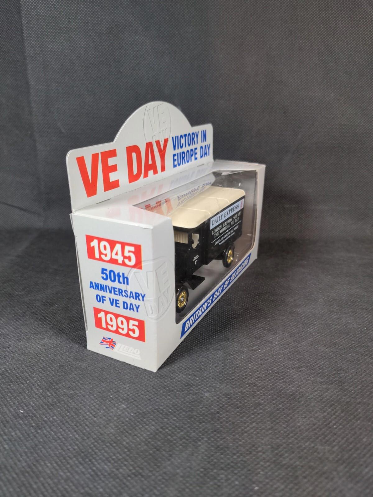 Lledo 1945 50th Anniversary VE DAY 1995 Daily Express Diecast Model Van - Retrorama UK