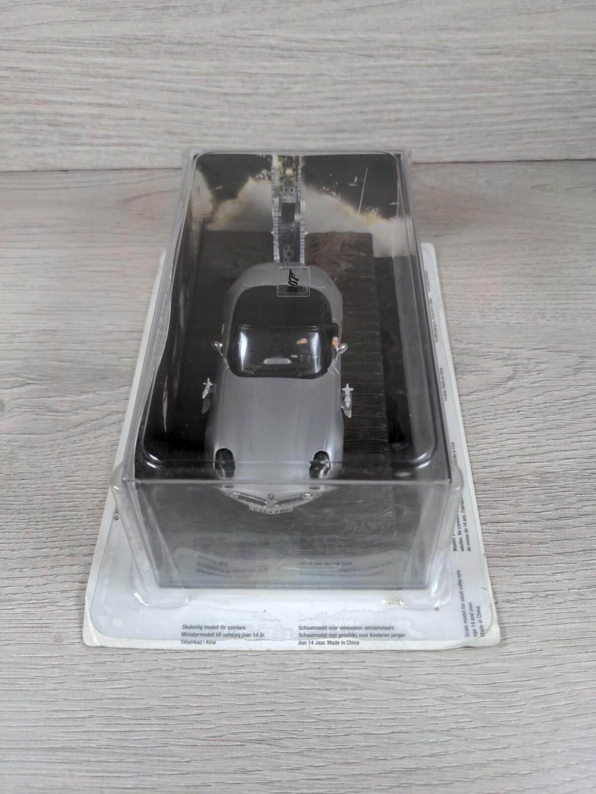 Eaglemoss: James Bond 007 BMW Z8 Diecast Car 1:43 Scale With Magazine #4