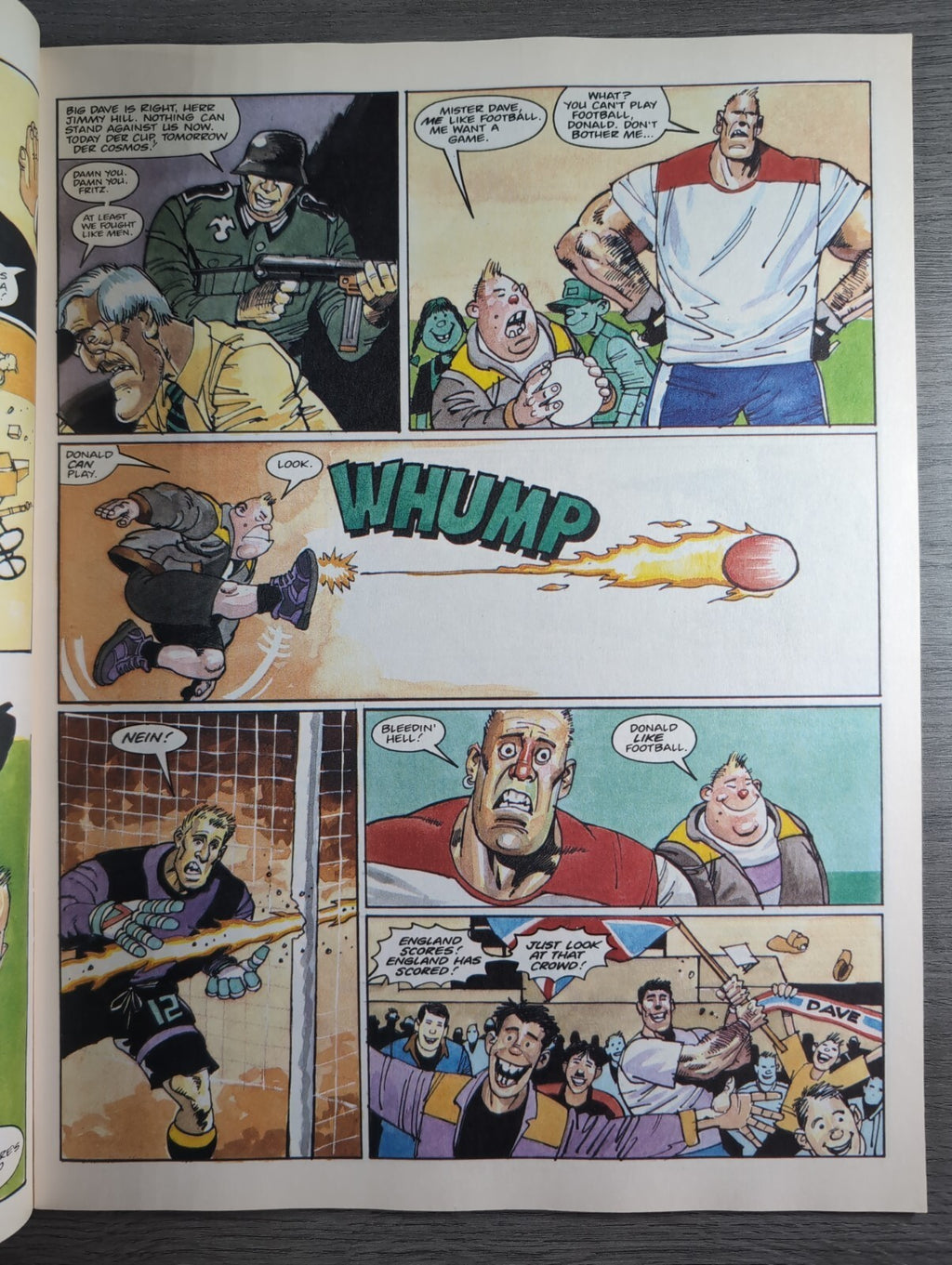 2000AD Prog 907 Featuring Judge Dredd Comic 30th Sept 1994 Vintage Retro Comic