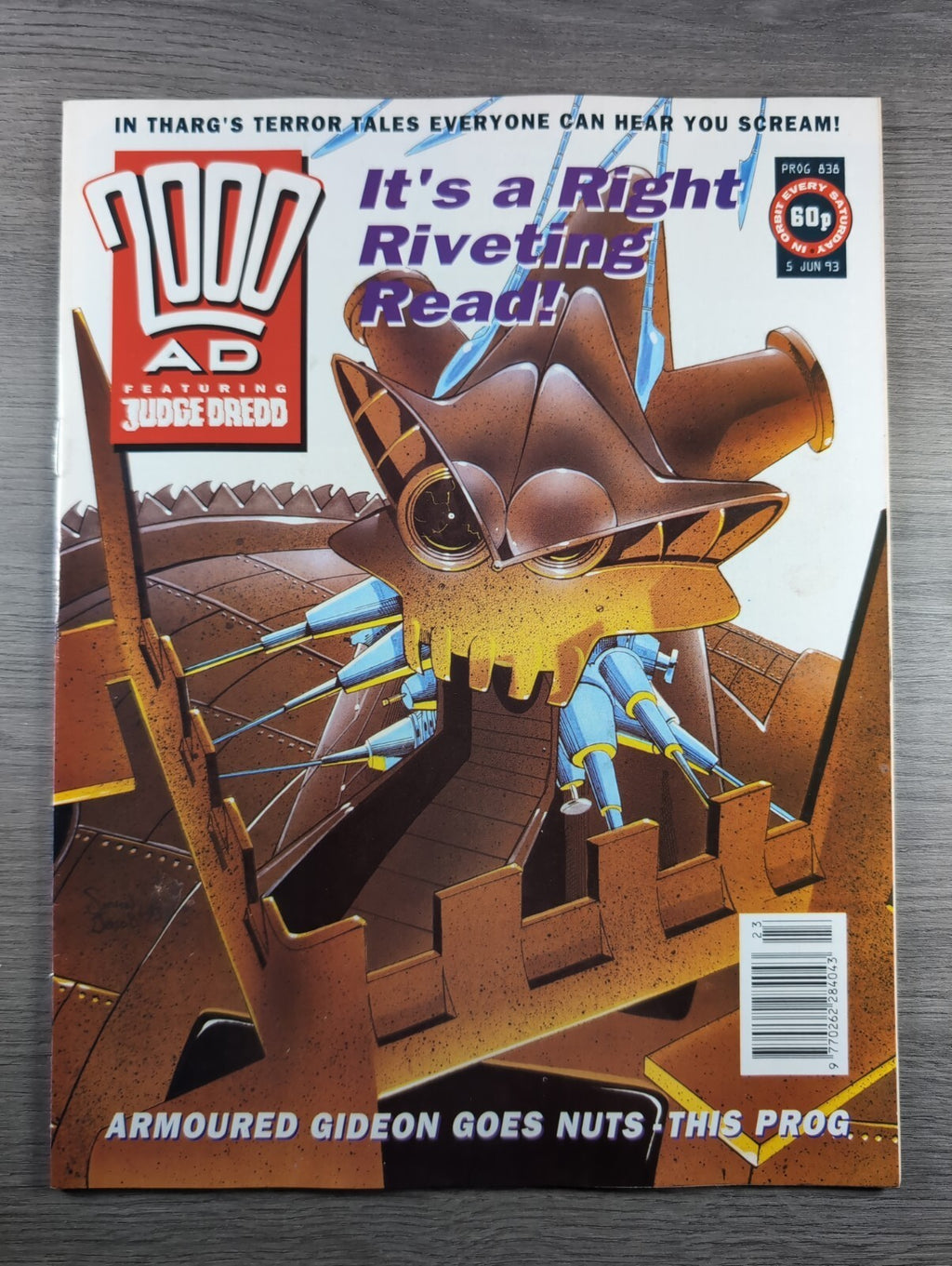 2000AD Prog 838 Featuring Judge Dredd Comic 5th June 1993 Vintage Retro Comic