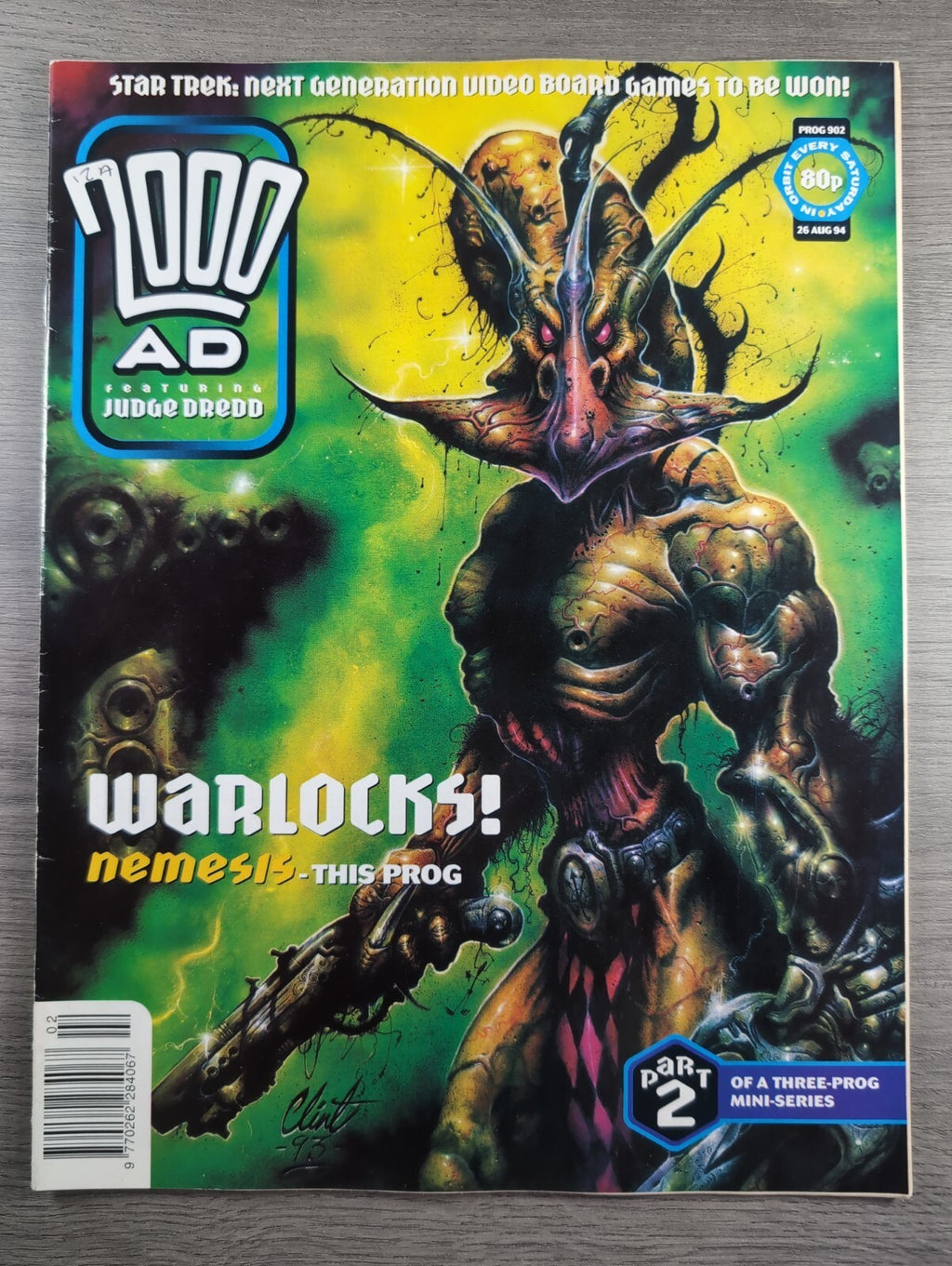 2000AD Prog 902 Featuring Judge Dredd Comic 26th Aug 1994 Vintage Retro Comic