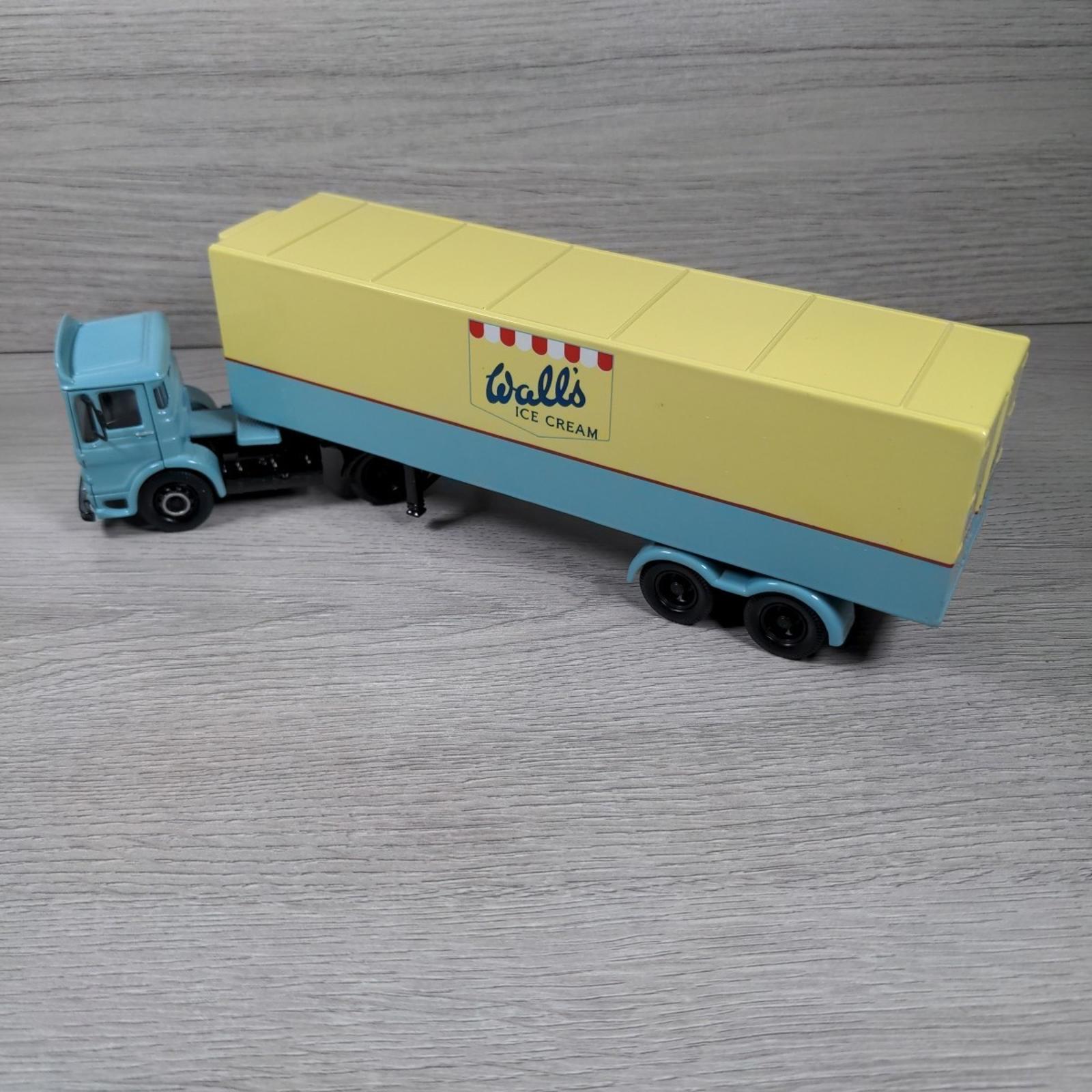 Corgi Classics Walls Ice Cream AEC Refrigerated Box Trailer Set 21401 Die-Cast