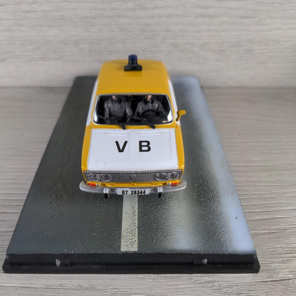 Eaglemoss James Bond 007 Lada 1500 The Living Daylights Diecast Car 1:43 Scale