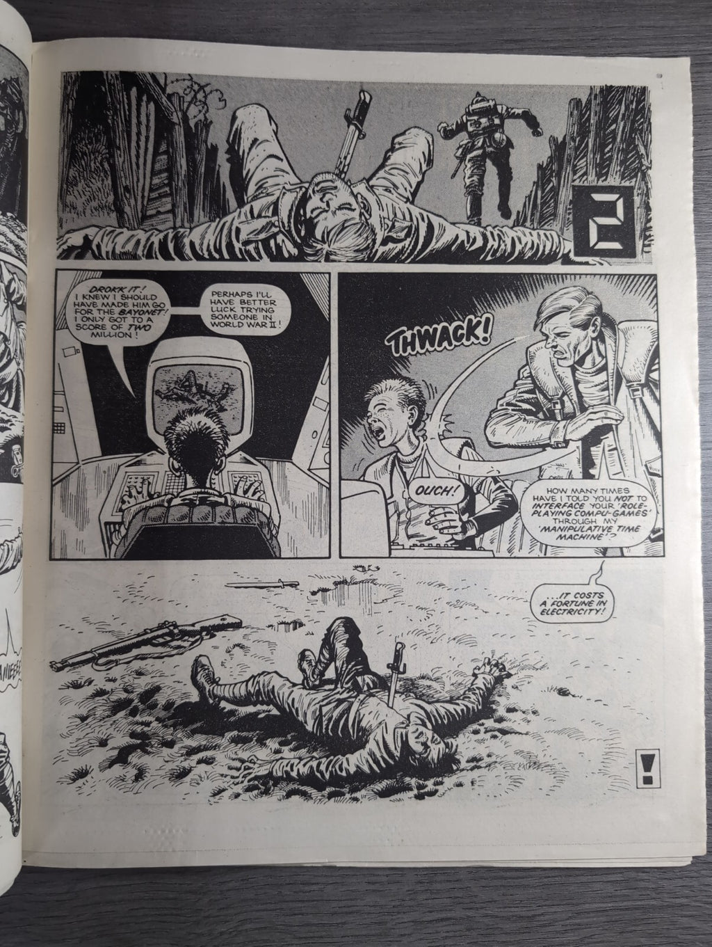 2000AD Prog 464 Featuring Judge Dread Comic 5th April 1986 Vintage Retro Comic