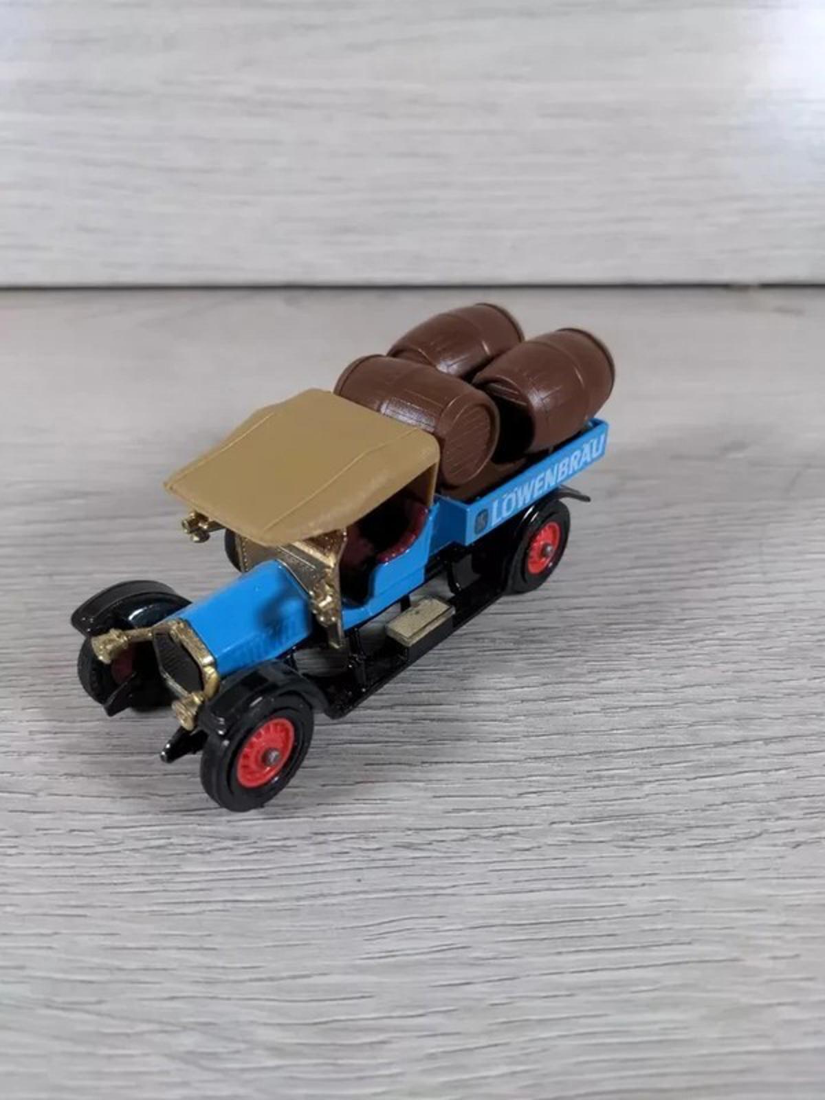 Matchbox Models of Yesteryear Y-26 1918 Crossley Beer Lorry Diecast Model - Retrorama UK