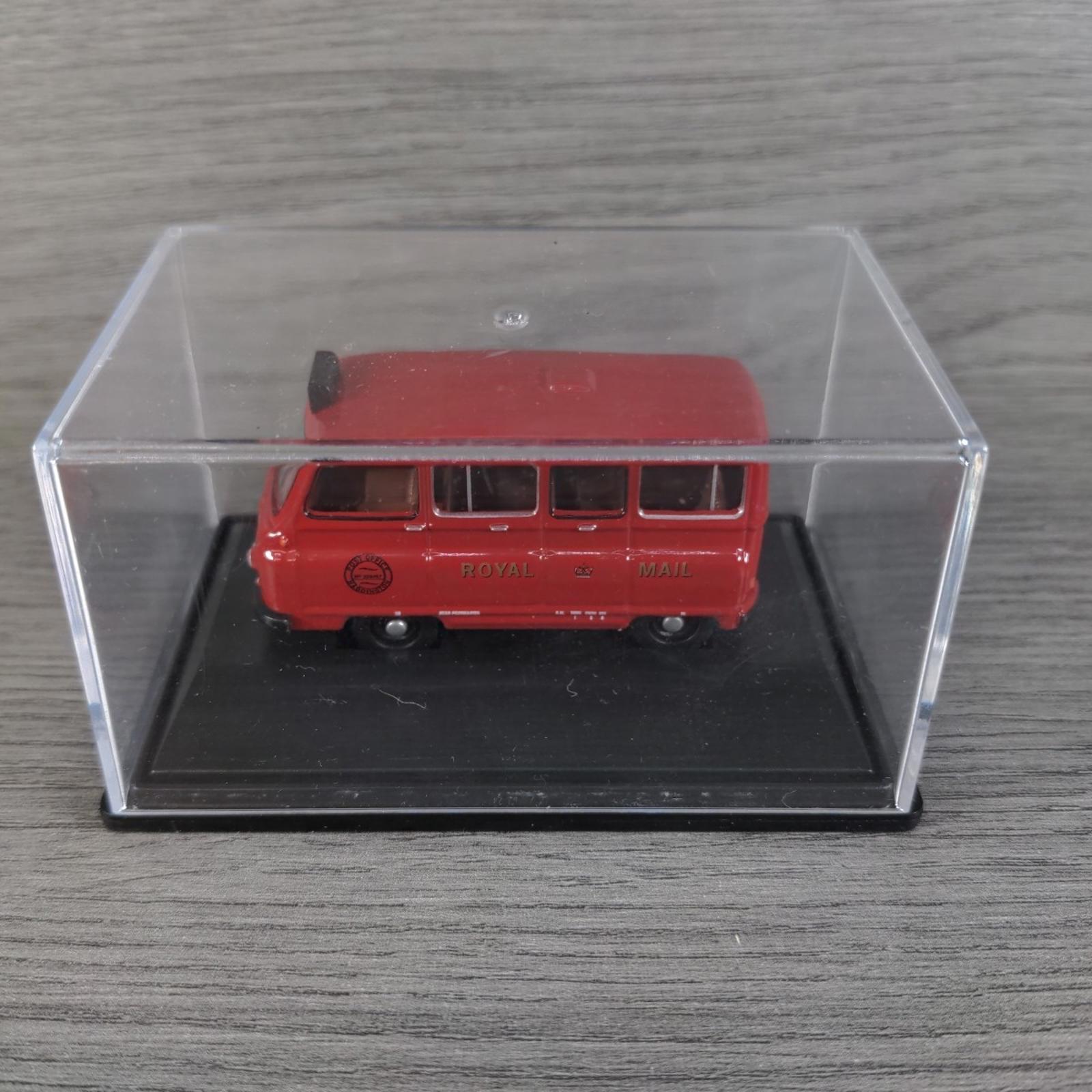 Oxford Commercials Royal Mail Morris J2 Post Bus 1:76 Scale Die-Cast Model