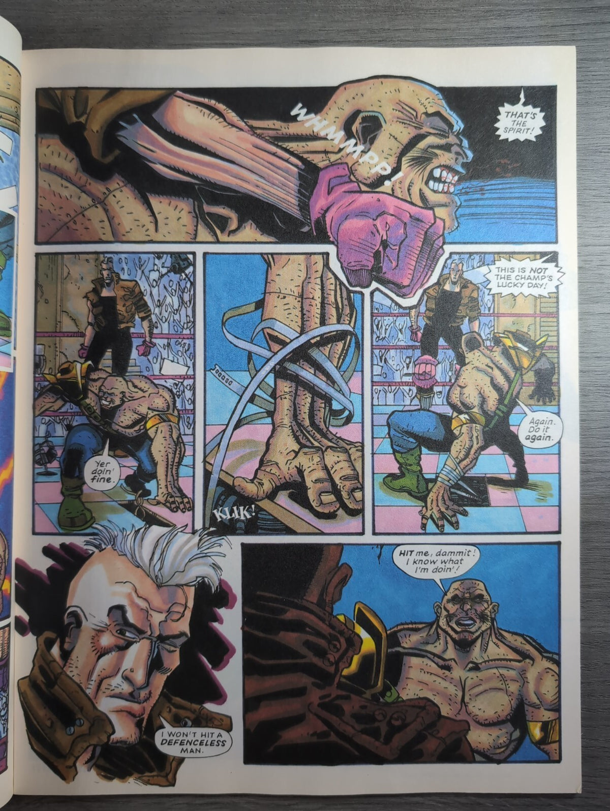 2000AD Prog 859 Featuring Judge Dredd Comic 3th Oct 1993 Vintage Retro Comic