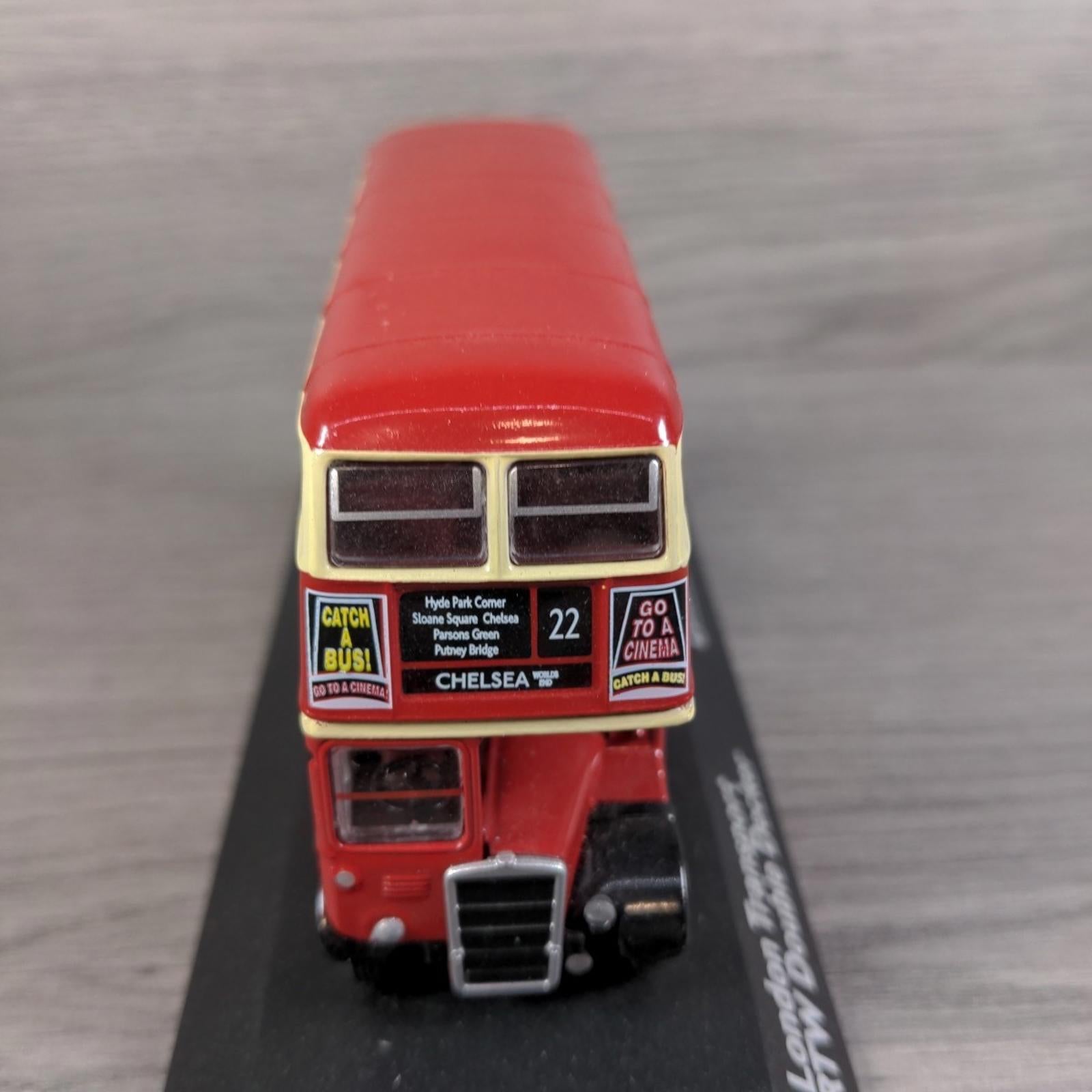 Atlas Editions London Transport RTW Double Decker Bus 1:76 Scale Die-Cast Model