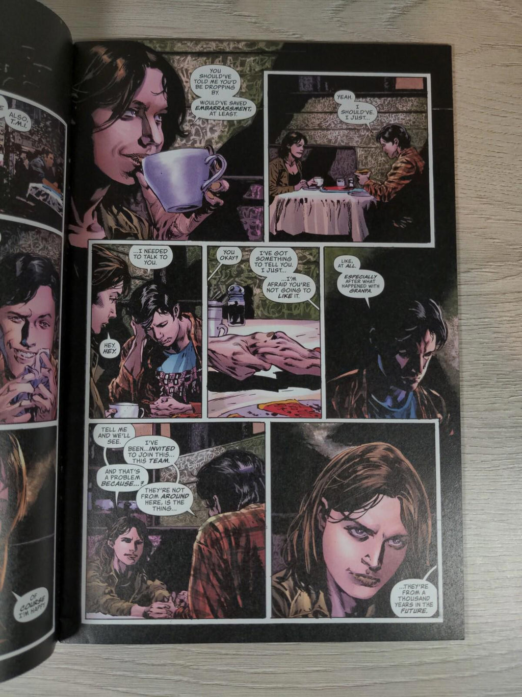 DC Universe Comics: Lois Lane Issue Number 4  Shadow Of The Question - 2019 - Retrorama UK