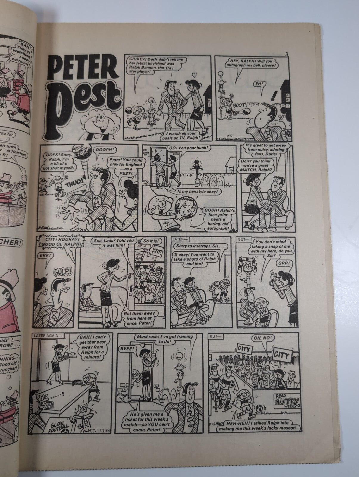 Nutty Comic Featuring Bananaman Issue No. 209 Feb 11th 1984 Vintage Retro Comic