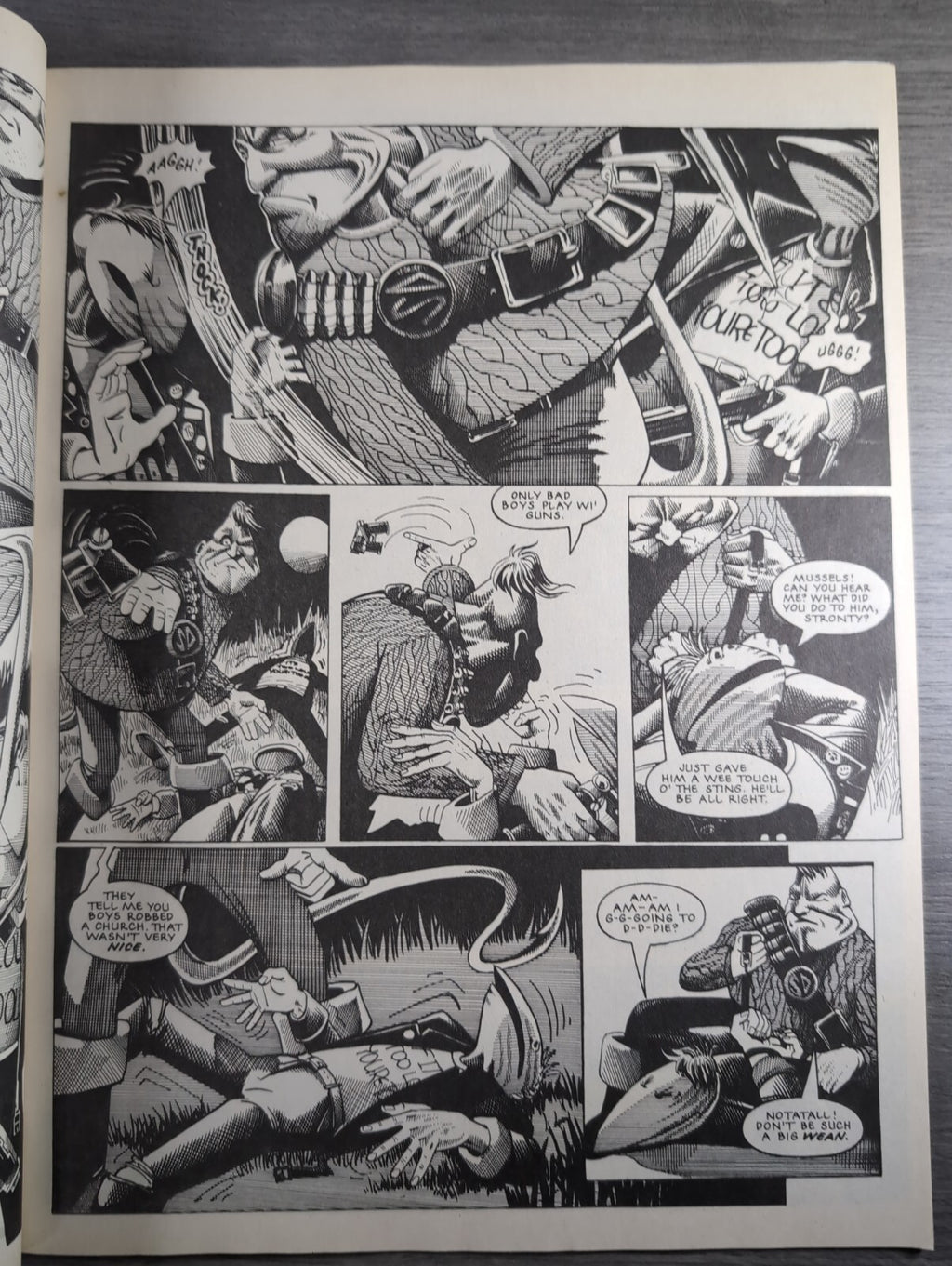 2000AD Prog 624 Featuring Judge Dread Comic 29th April 1989 Vintage Retro Comic