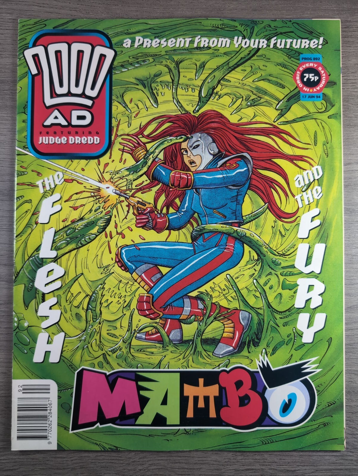 2000AD Prog 892 Featuring Judge Dredd Comic 17th Jan 1994 Vintage Retro Comic