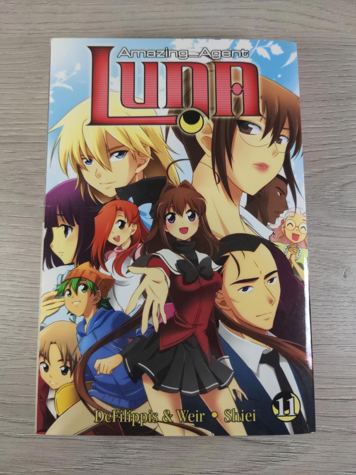 Amazing Agent Luna Vol. 11 by Nunzio DeFilippis  Manga Paperback Book 2015 - Retrorama UK