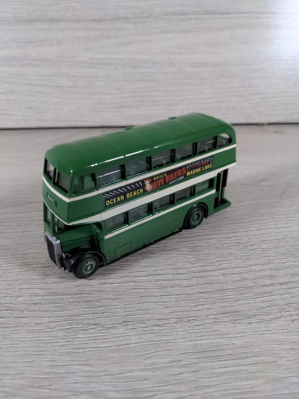 Exclusive First Editions Leyland PD2 Highbridge Crosville/Ocen Beach 16103 1:76