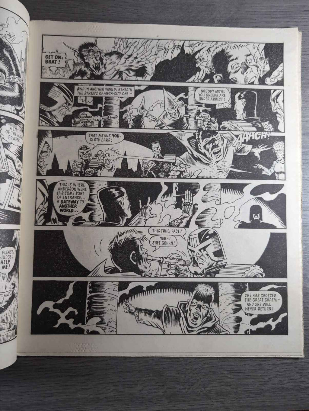 2000AD Prog 474 Featuring Juddge Dread Comic Date 14 June 1986 Vintage Comics