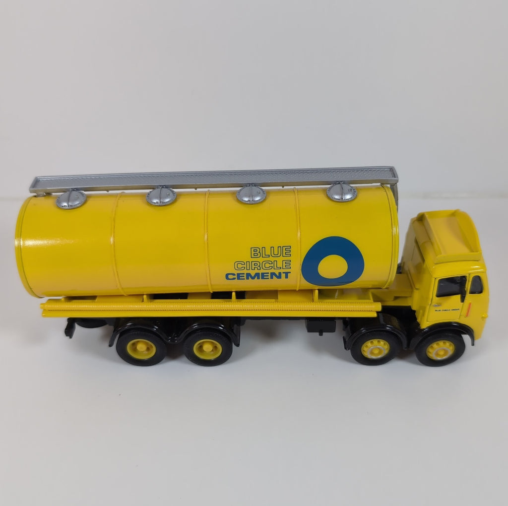 Corgi Classic Road Transport 97930 ERF Tanker Blue Circle Die-Cast Model