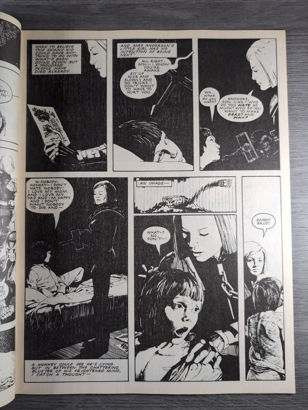 2000AD Prog 642 Featuring Judge Dread Comic 2nd Sept 1989 Vintage Retro Comic - Retrorama UK