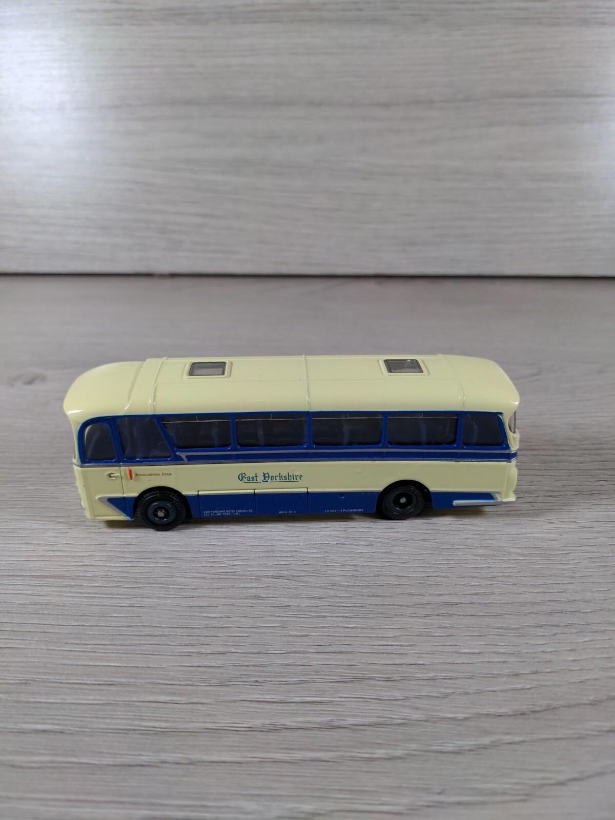Exclusive First Editions Cavalier Coach East Yorkshire 12102 1:76 - Retrorama UK