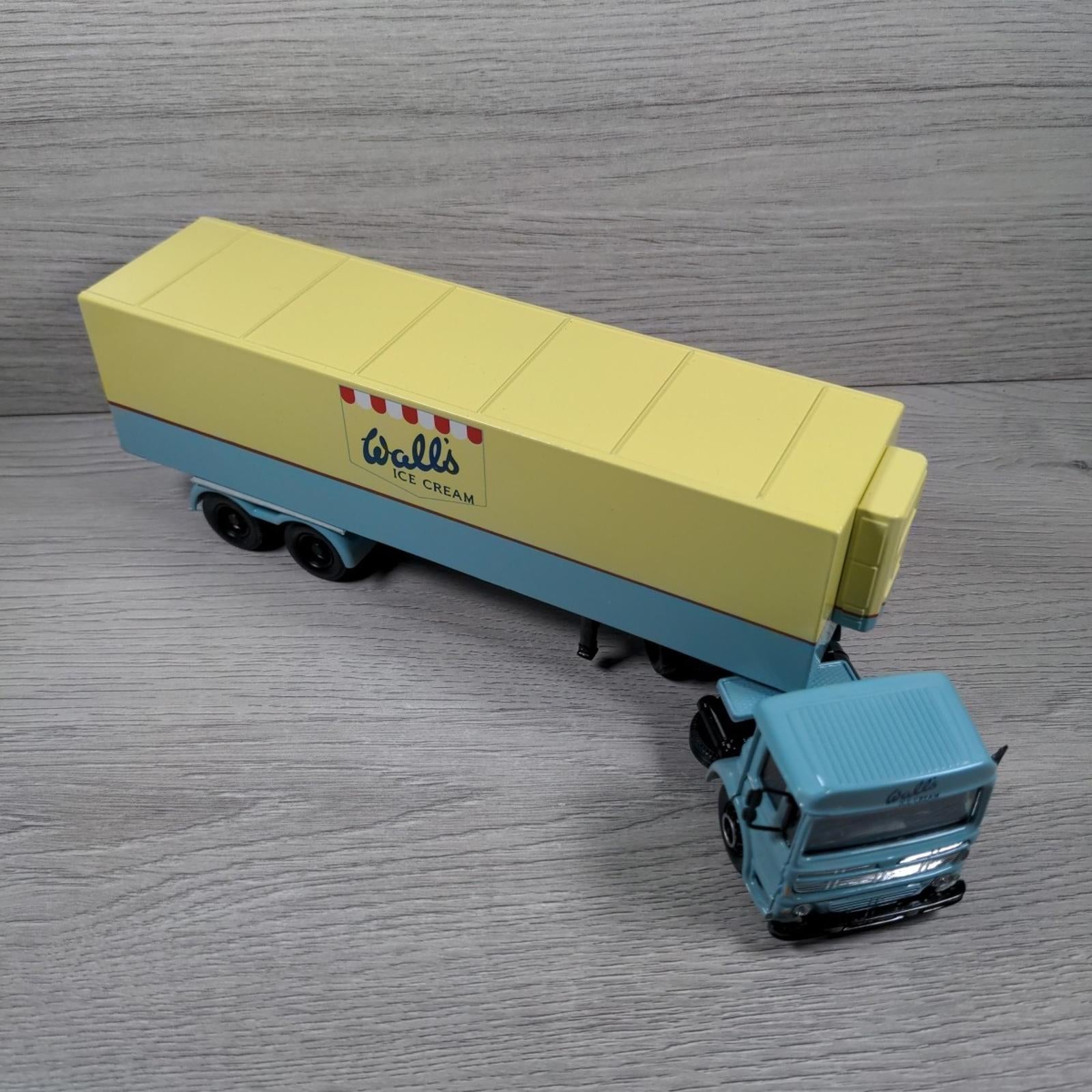 Corgi Classics Walls Ice Cream AEC Refrigerated Box Trailer Set 21401 Die-Cast
