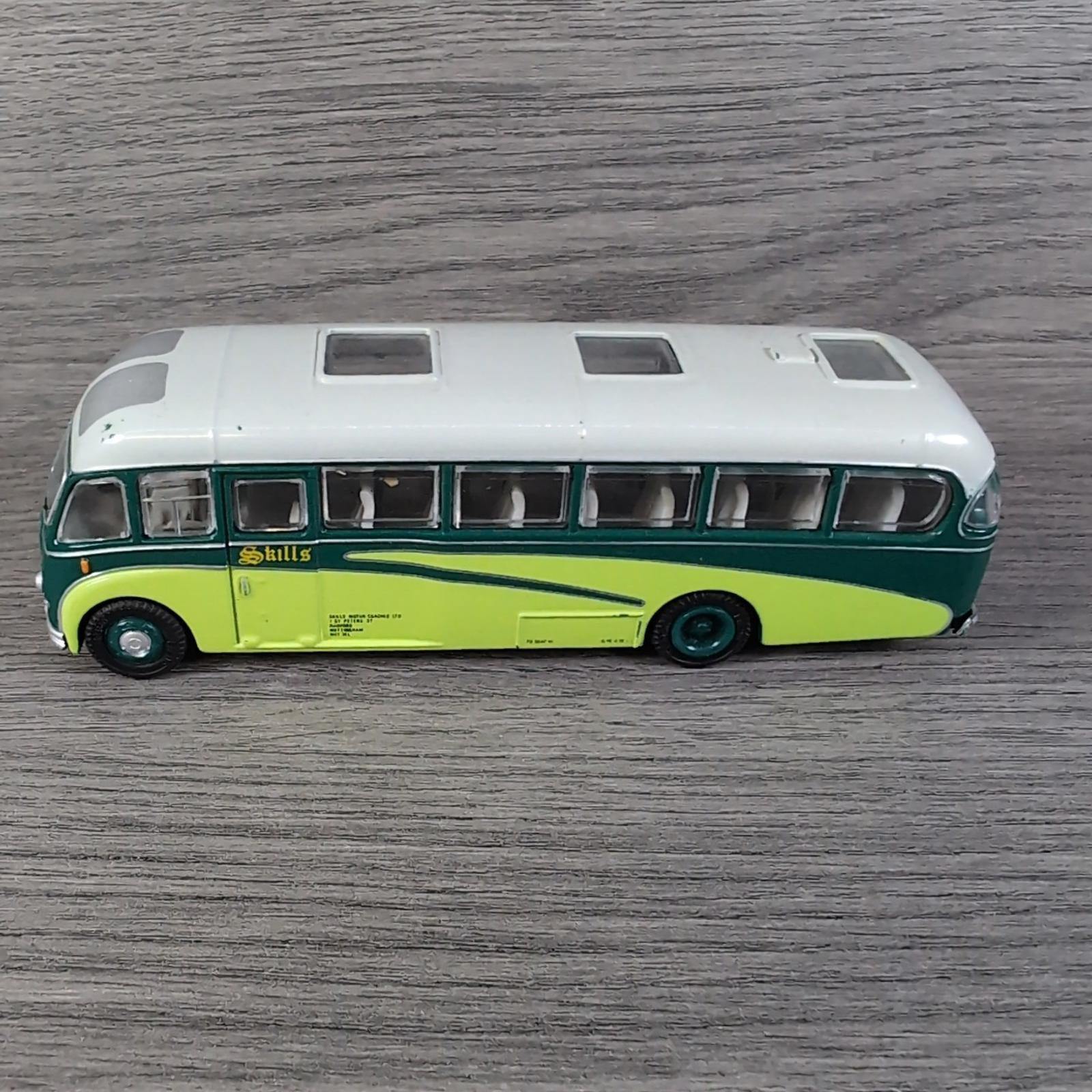 Exclusive First Editions EFE Bedford Duple Vega 18712 Diecast Model 1:76 Scale