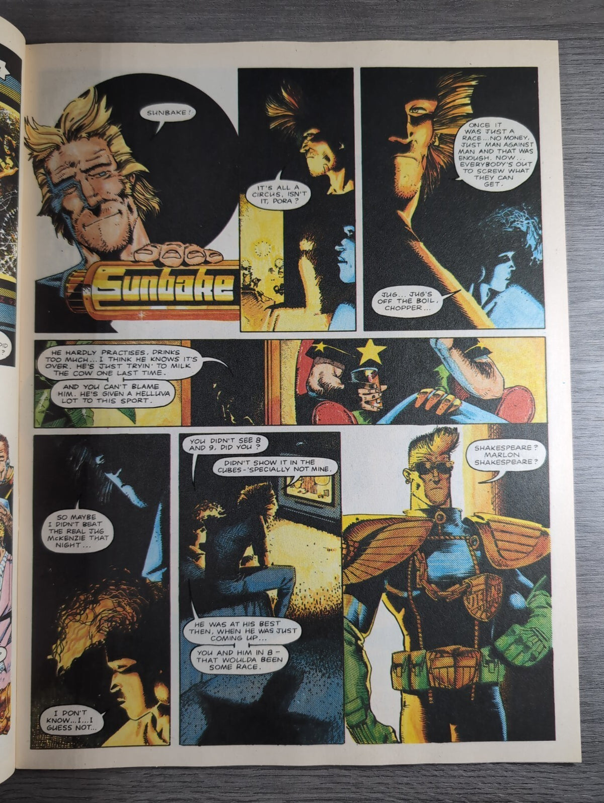 2000AD Prog 656 Featuring Judge Dread Comic 9th Dec 1989 Vintage Retro Comic - Retrorama UK