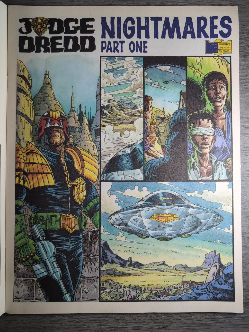 2000AD Prog 702 Featuring Judge Dredd Comic 27th Oct 1990  Vintage Retro Comic