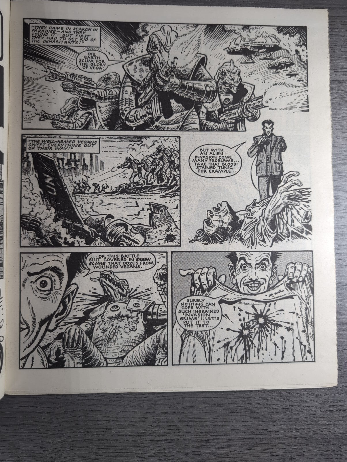 2000AD Prog 466 Featuring Judge Dread Comic 19th April 1986 Vintage Retro Comic